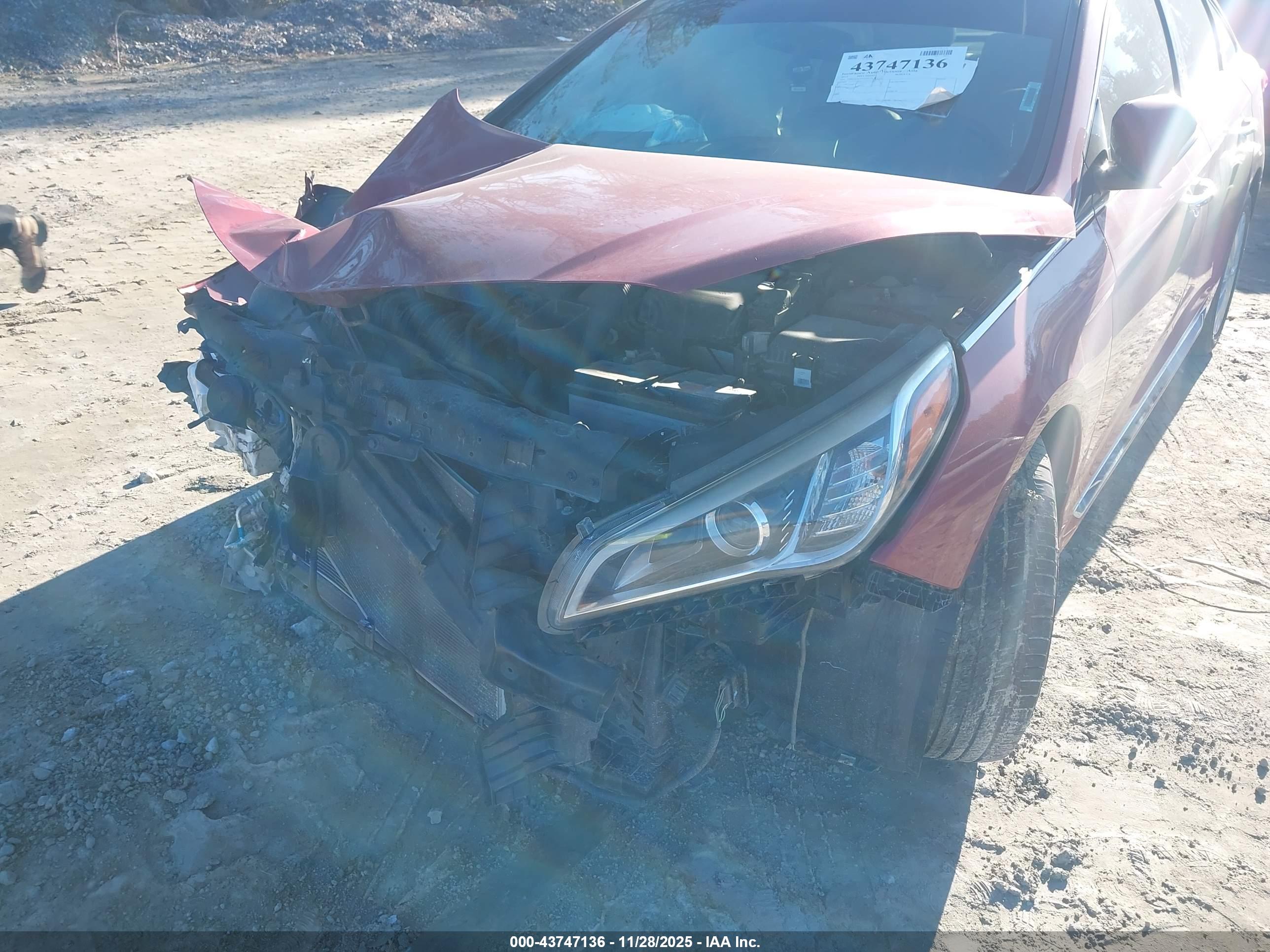 HYUNDAI SONATA image 6