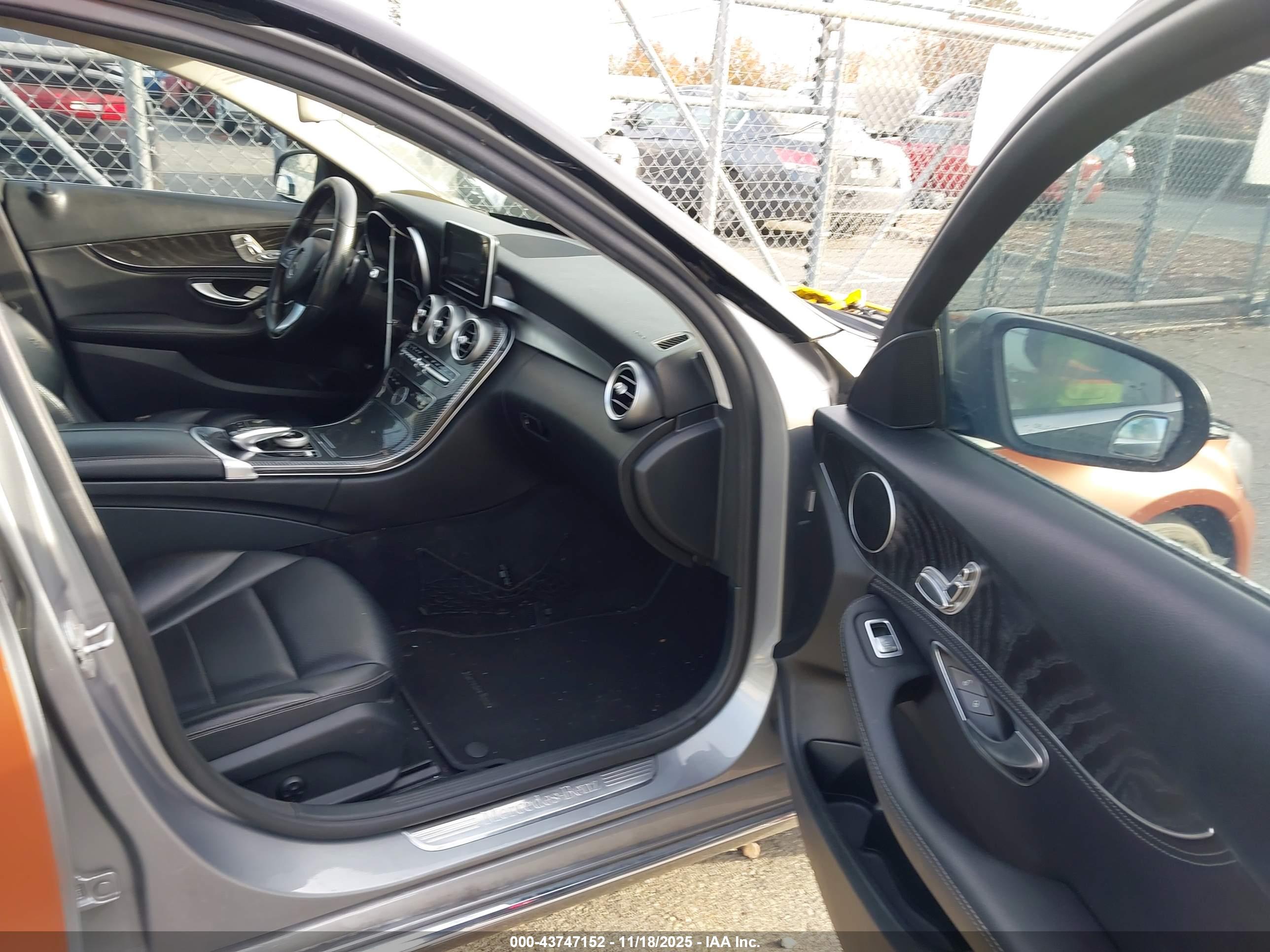 MERCEDES-BENZ C image 5