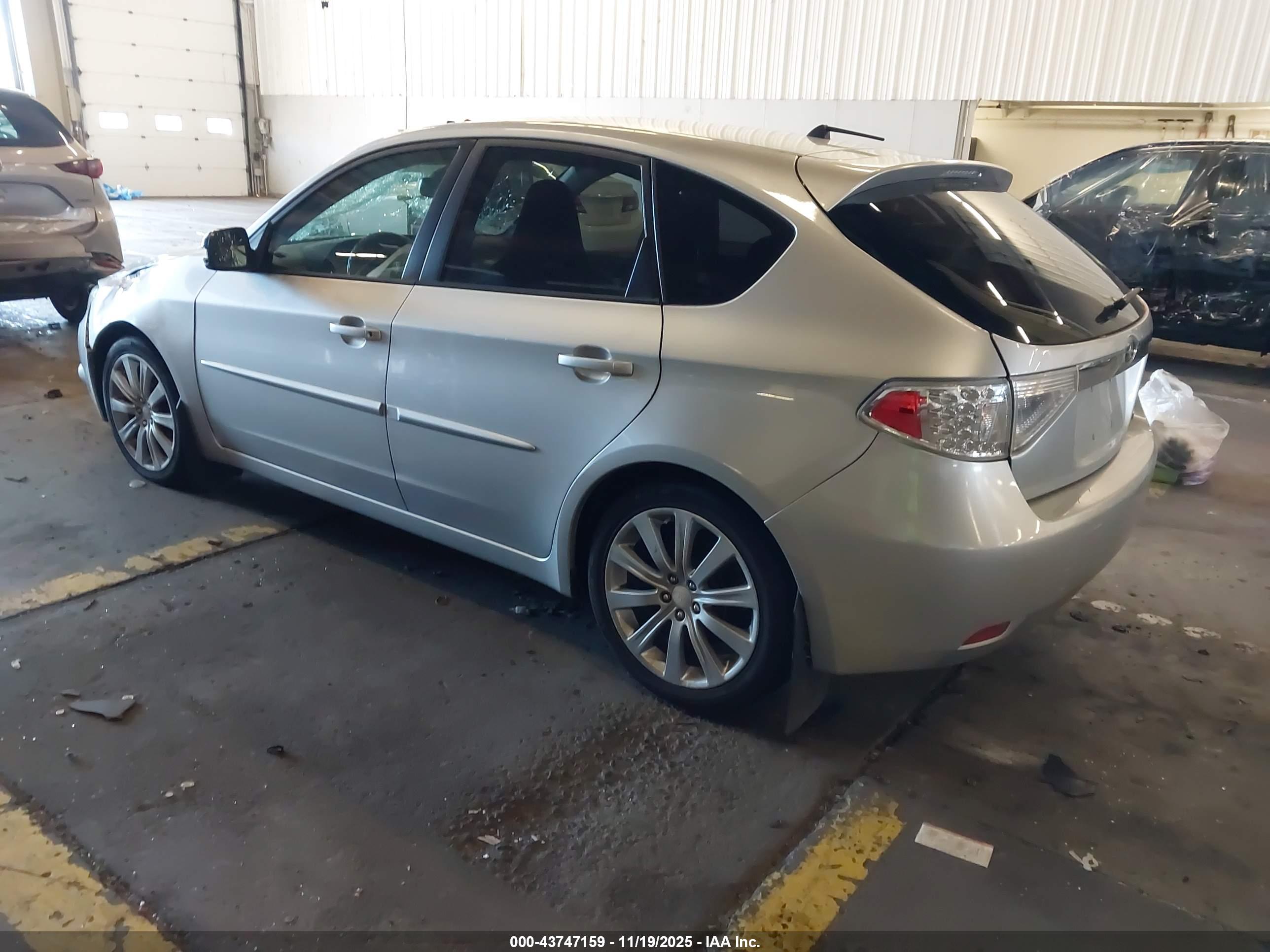SUBARU IMPREZA image 3