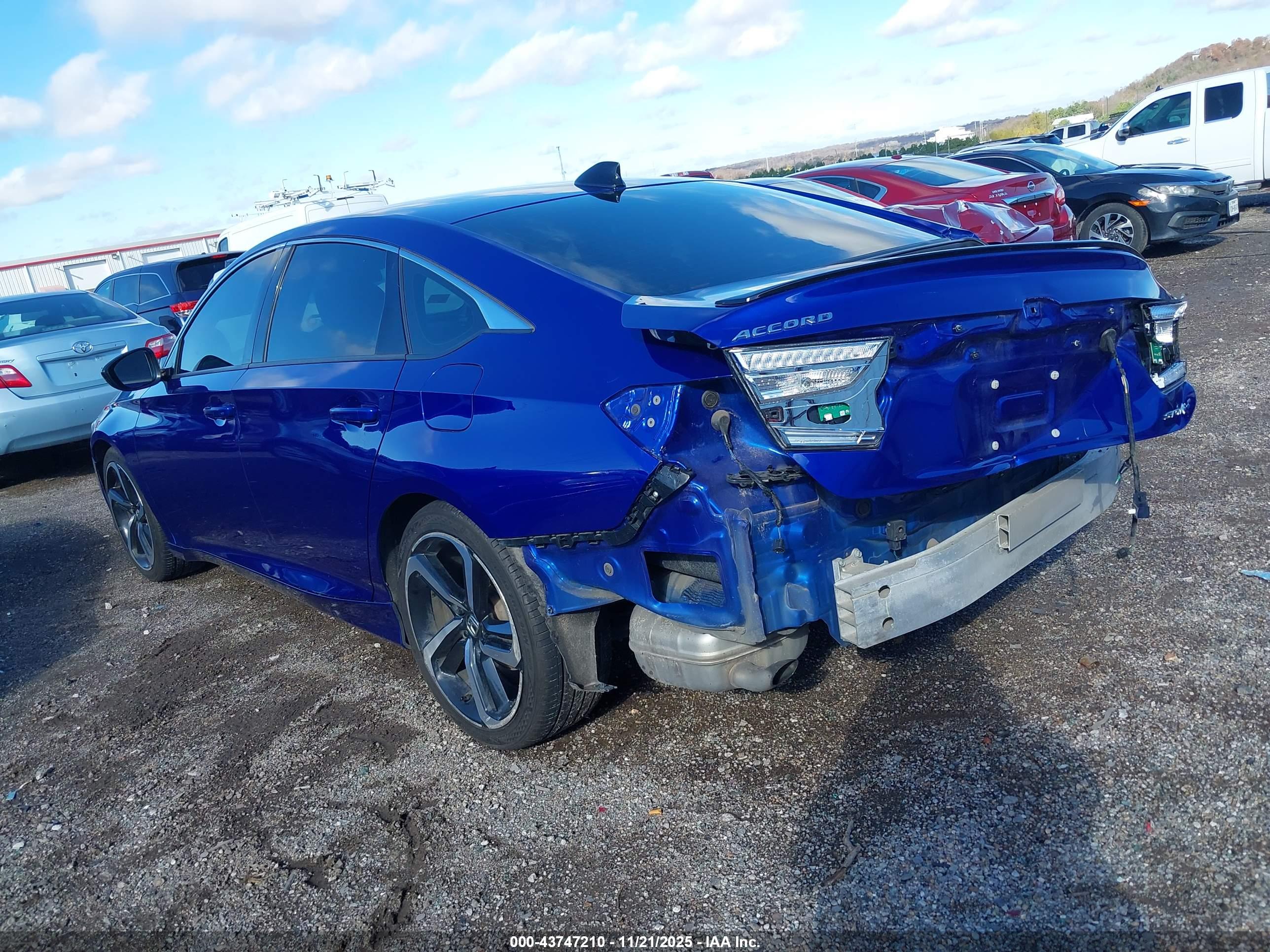 HONDA ACCORD image 3