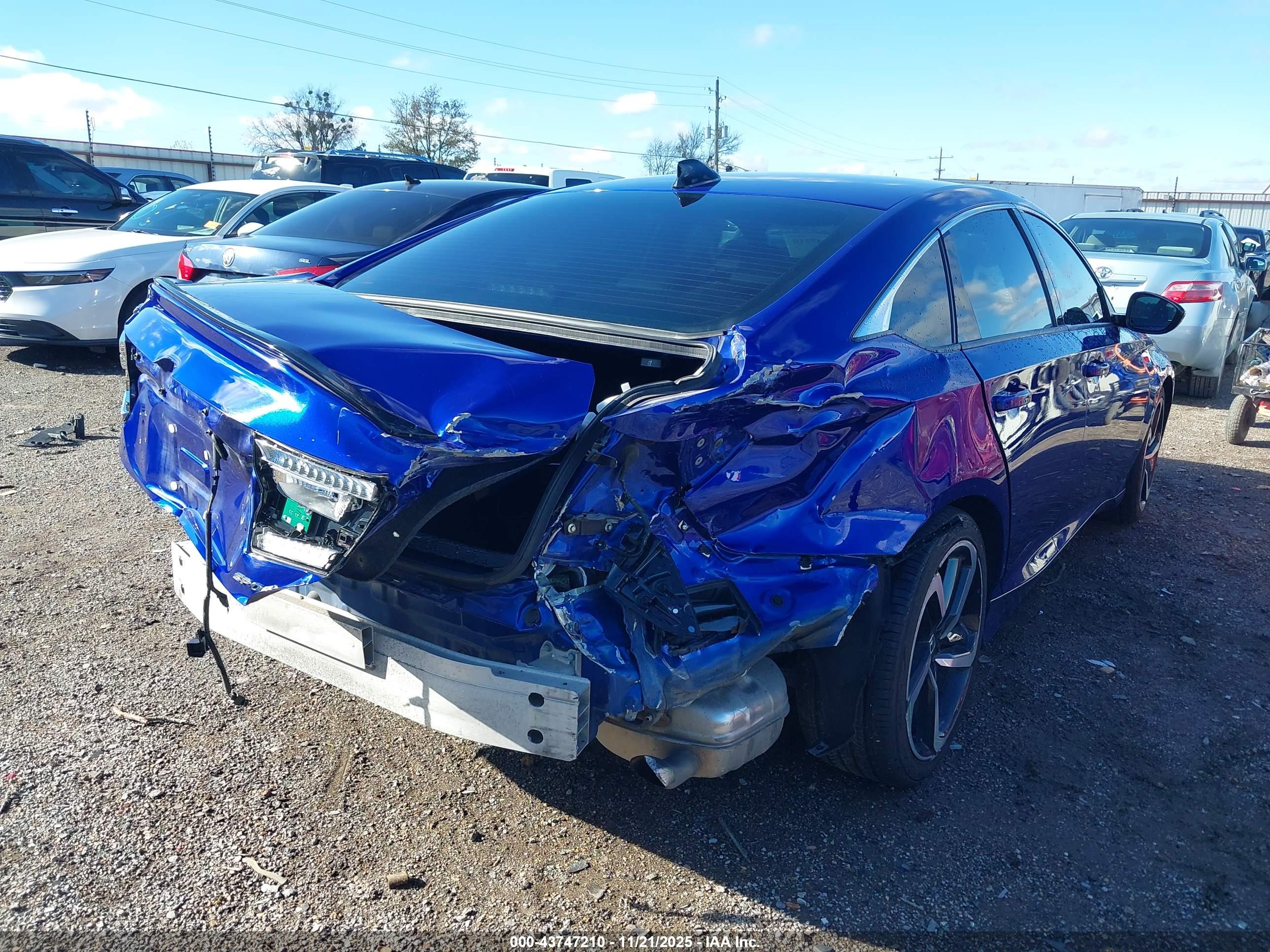 HONDA ACCORD image 4