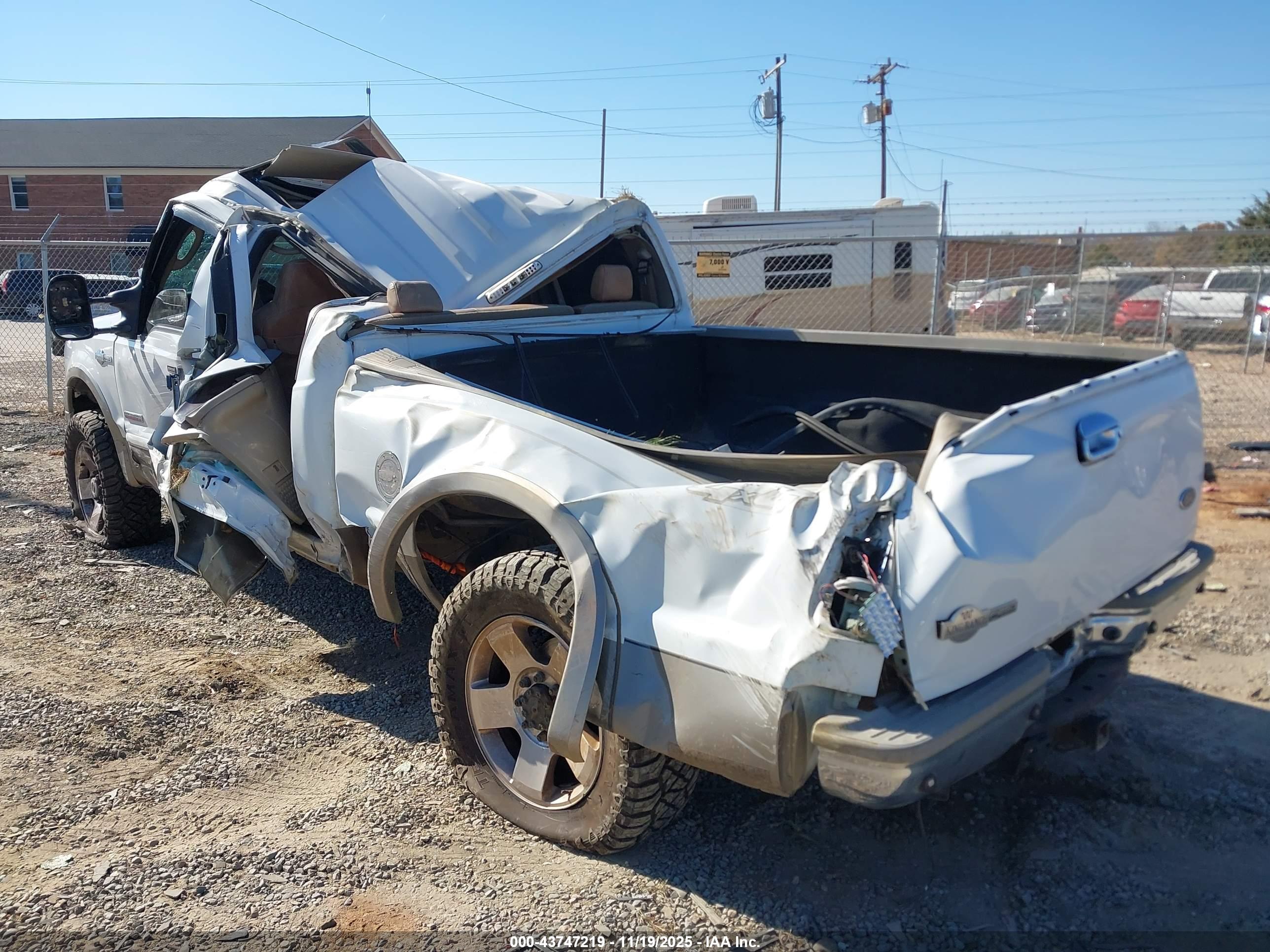 FORD F-250 image 3