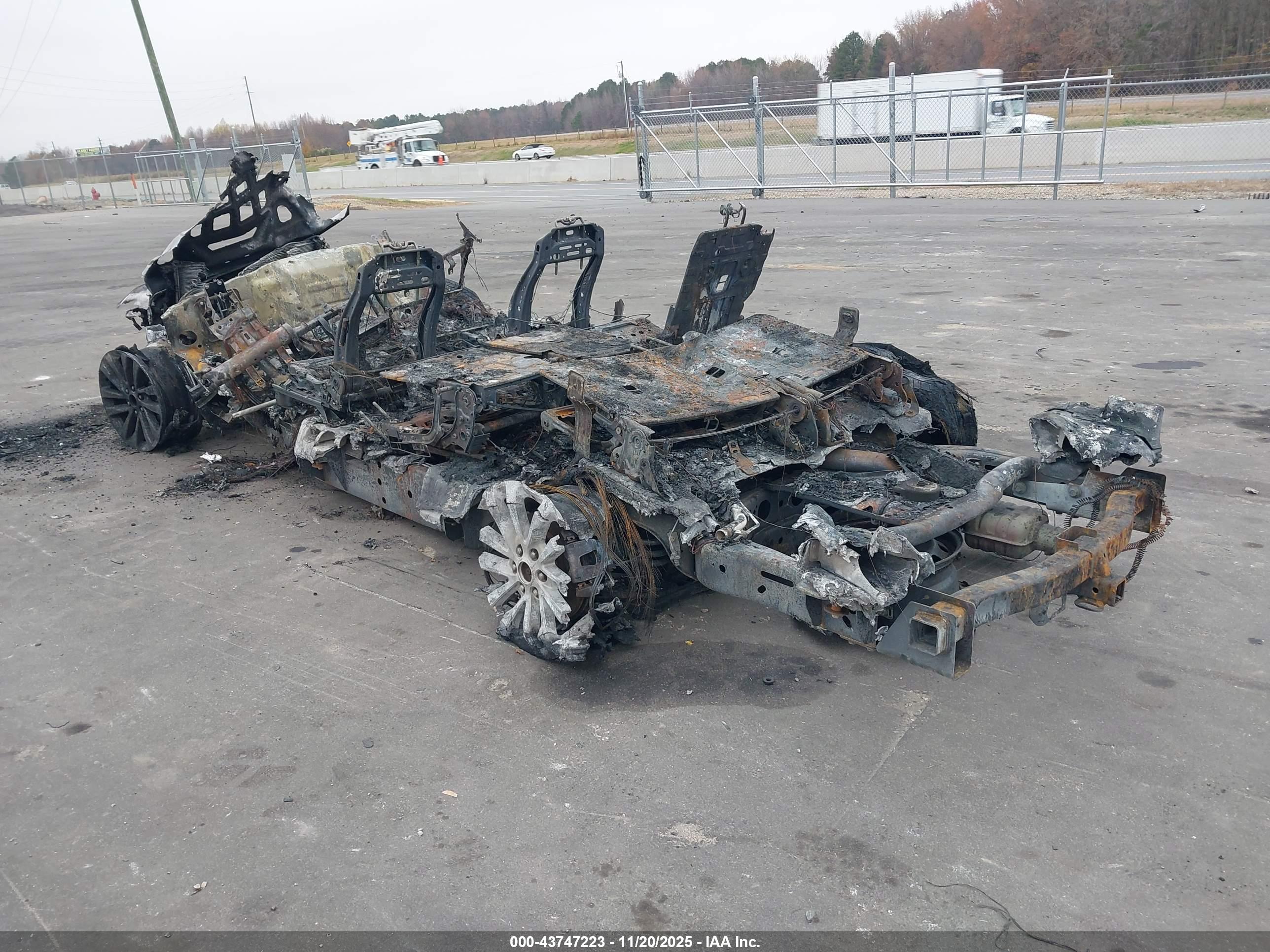 FORD EXPEDITION image 3