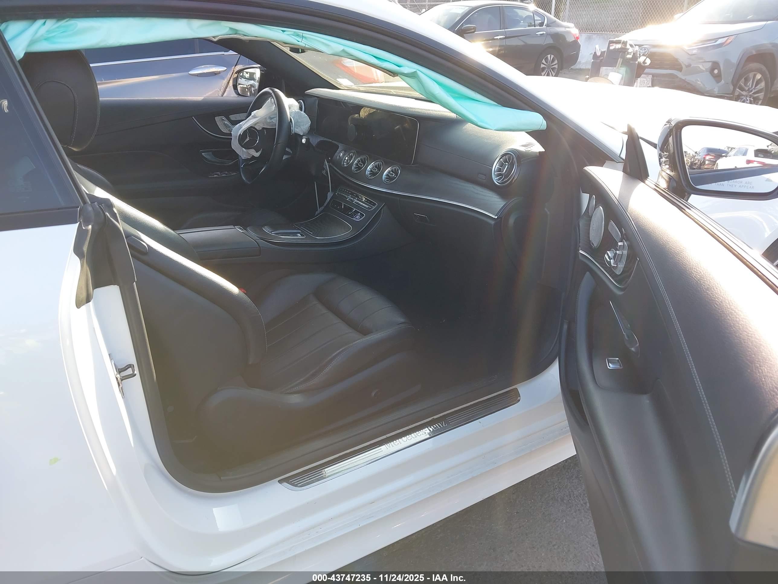 MERCEDES-BENZ E image 5