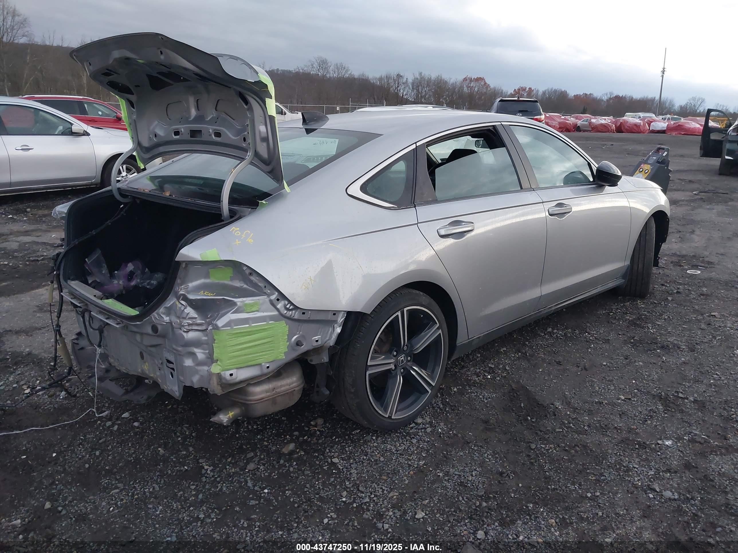 HONDA ACCORD image 4