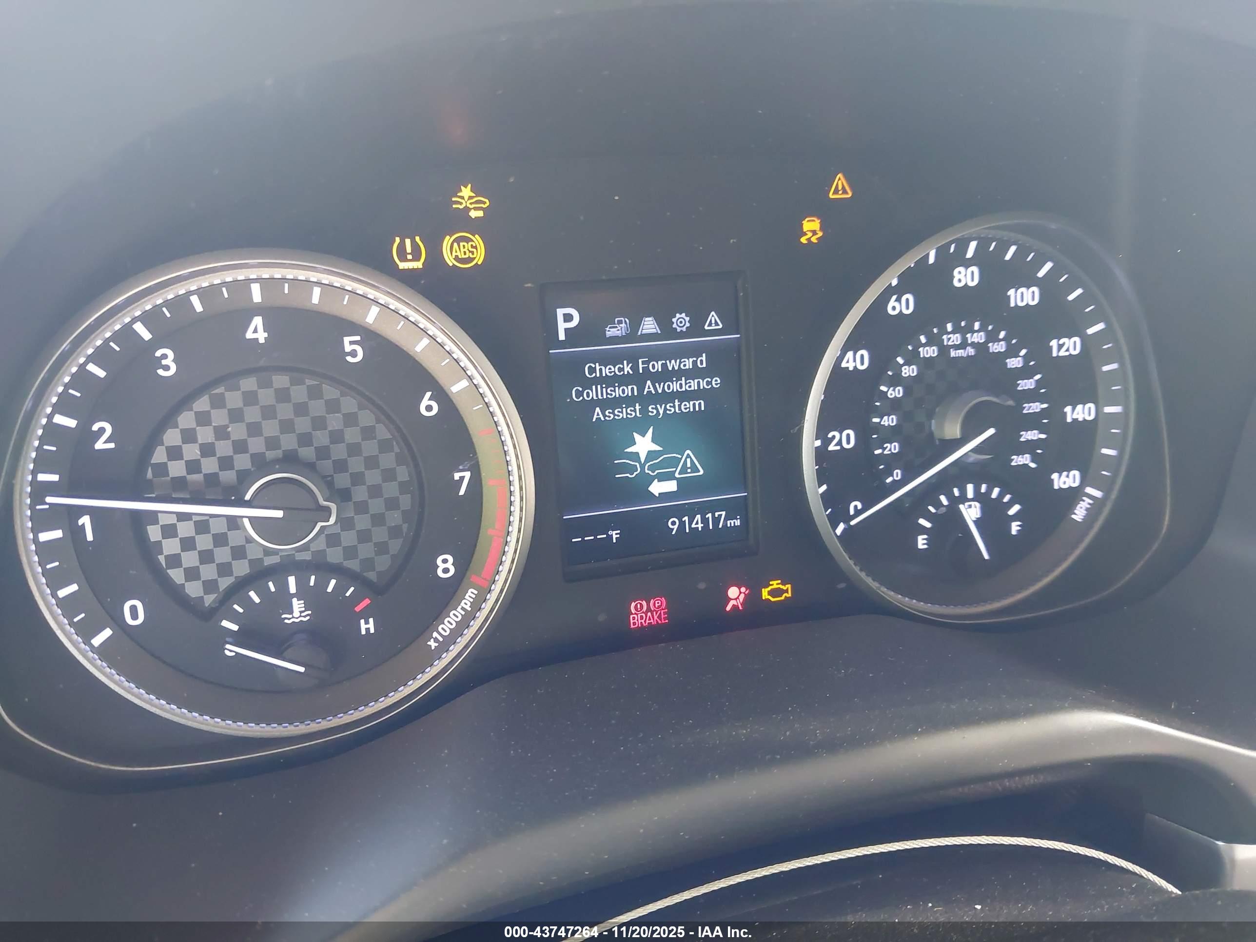 HYUNDAI ELANTRA image 7