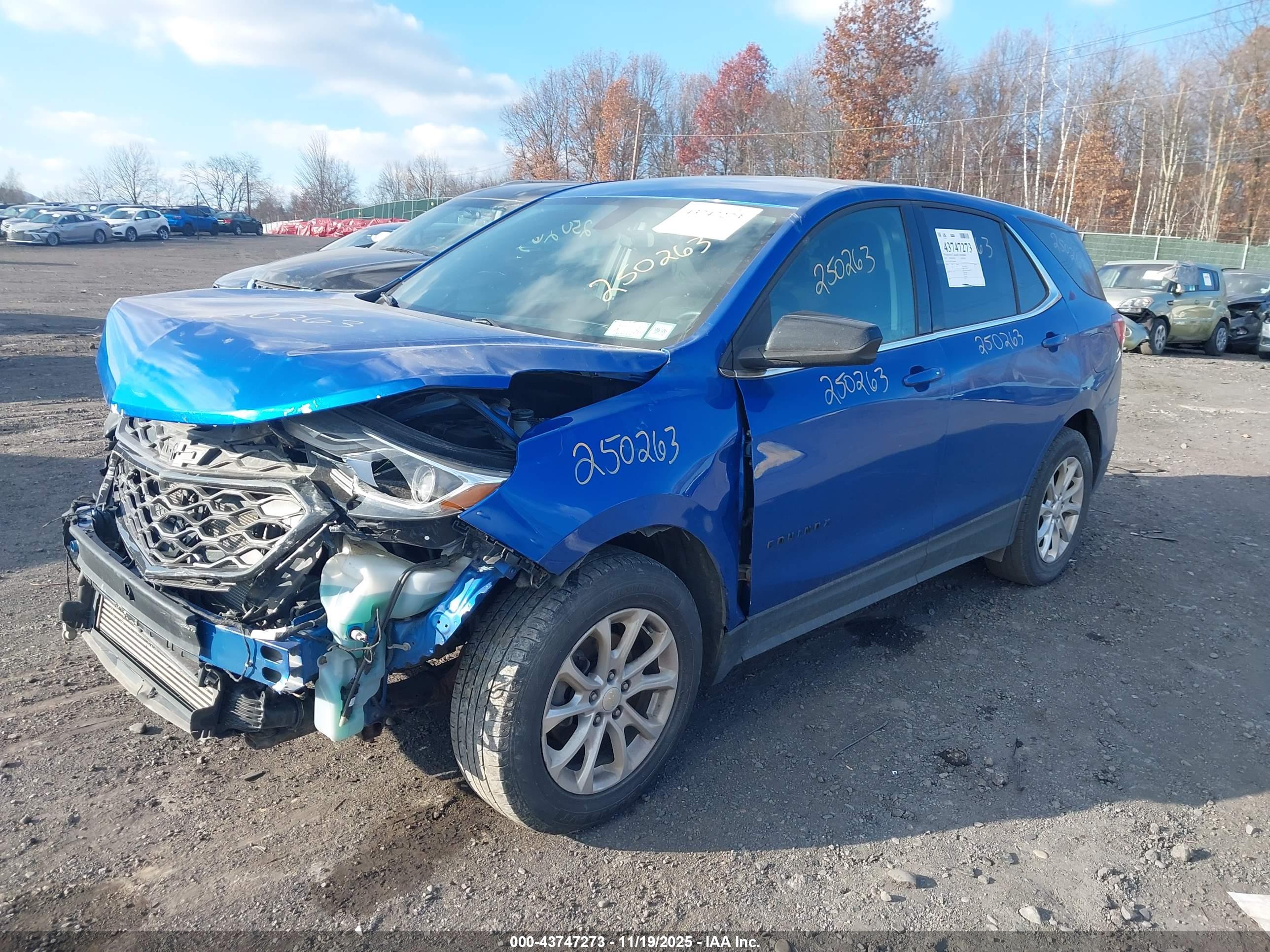 CHEVROLET EQUINOX image 2
