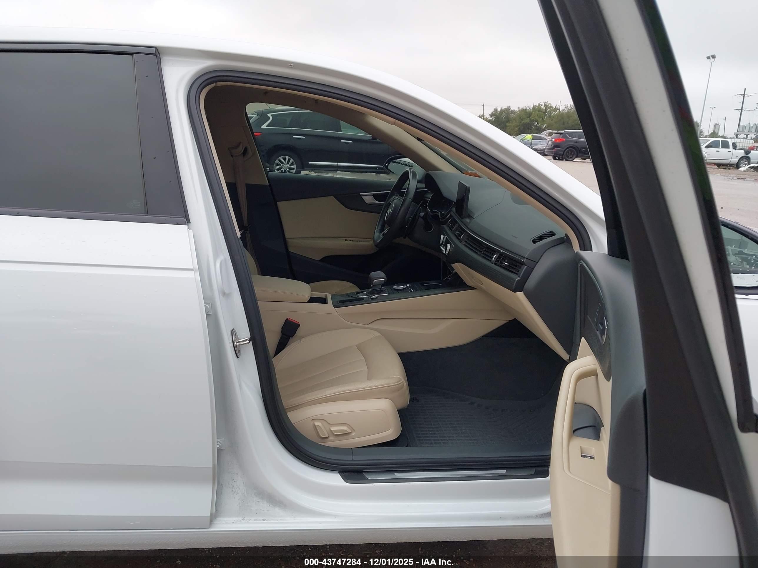 AUDI A4 image 5