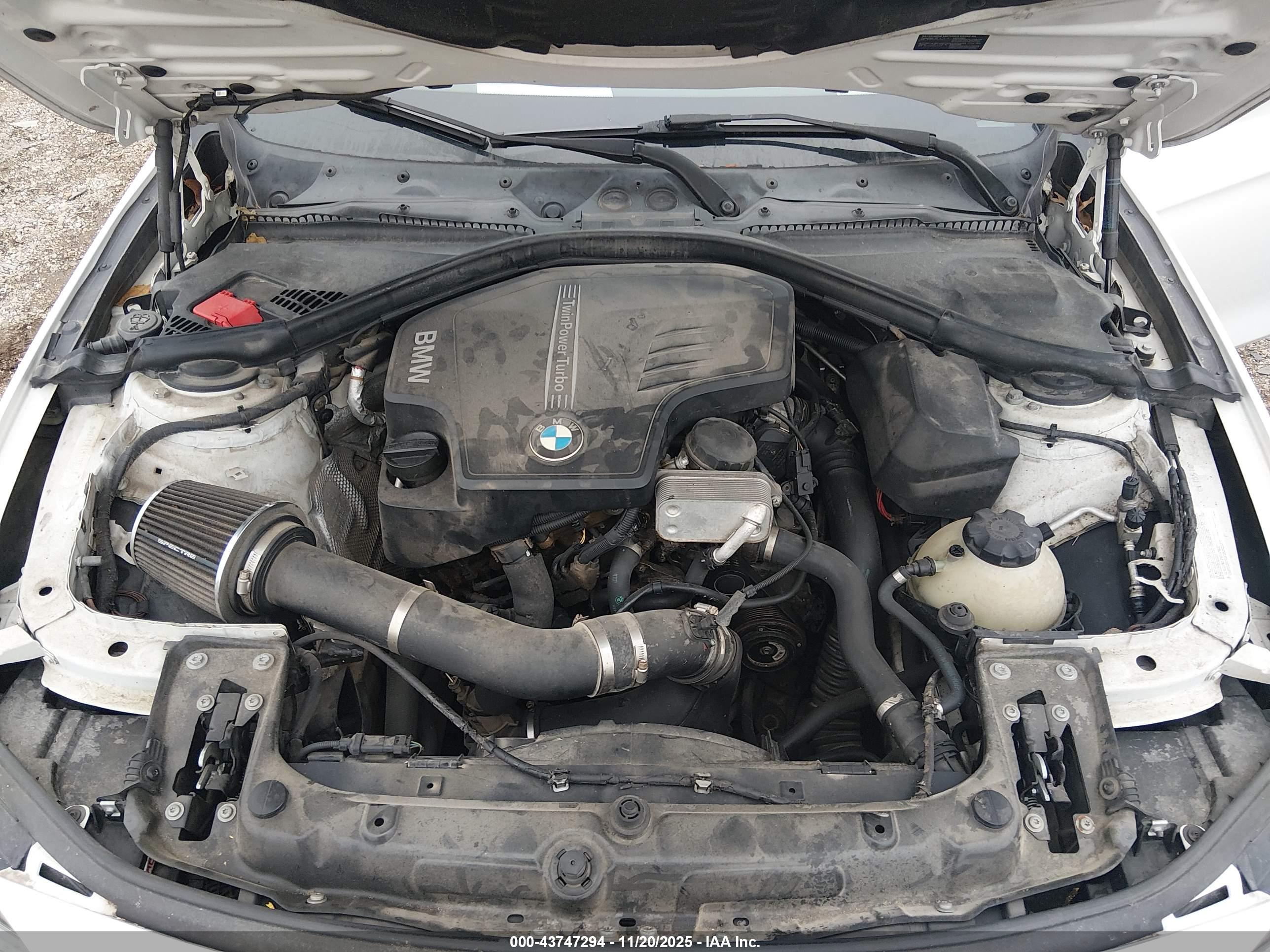 BMW 328I image 10