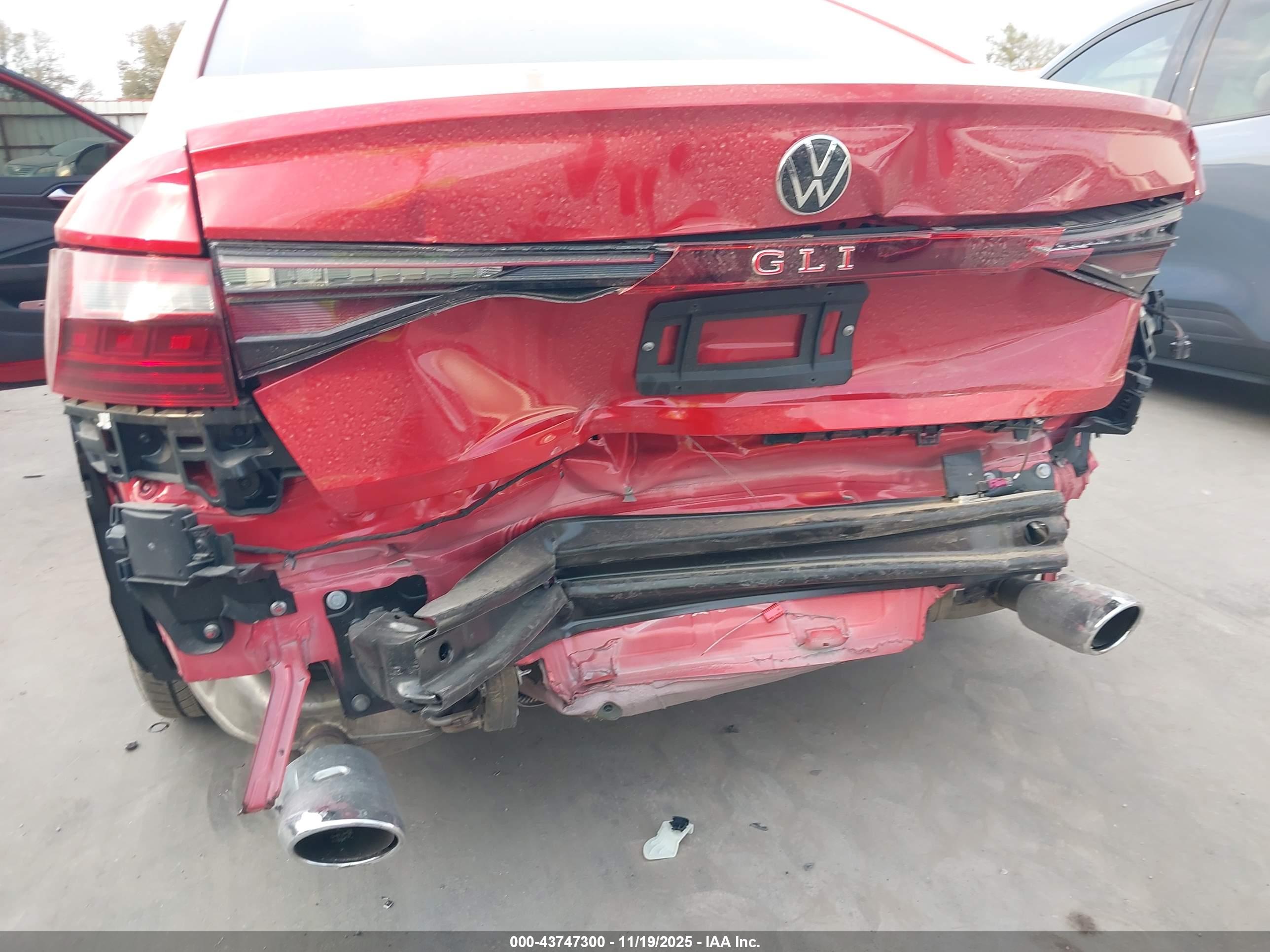 VOLKSWAGEN JETTA image 6