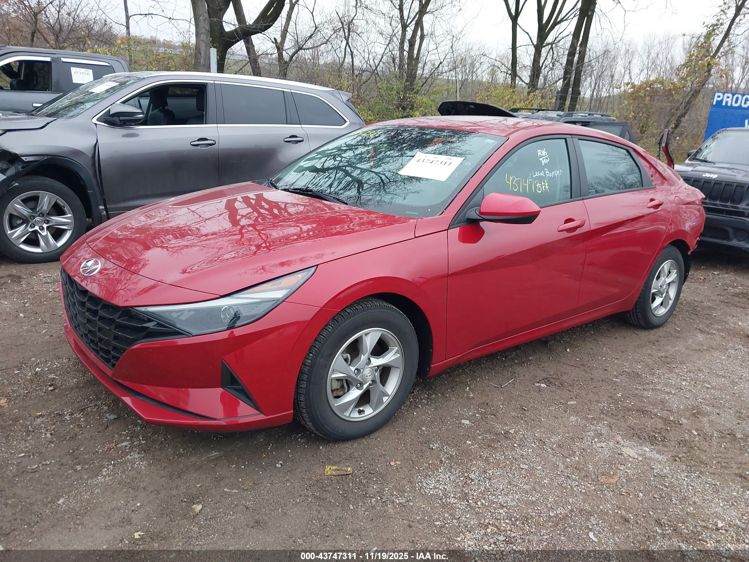 HYUNDAI ELANTRA image 2