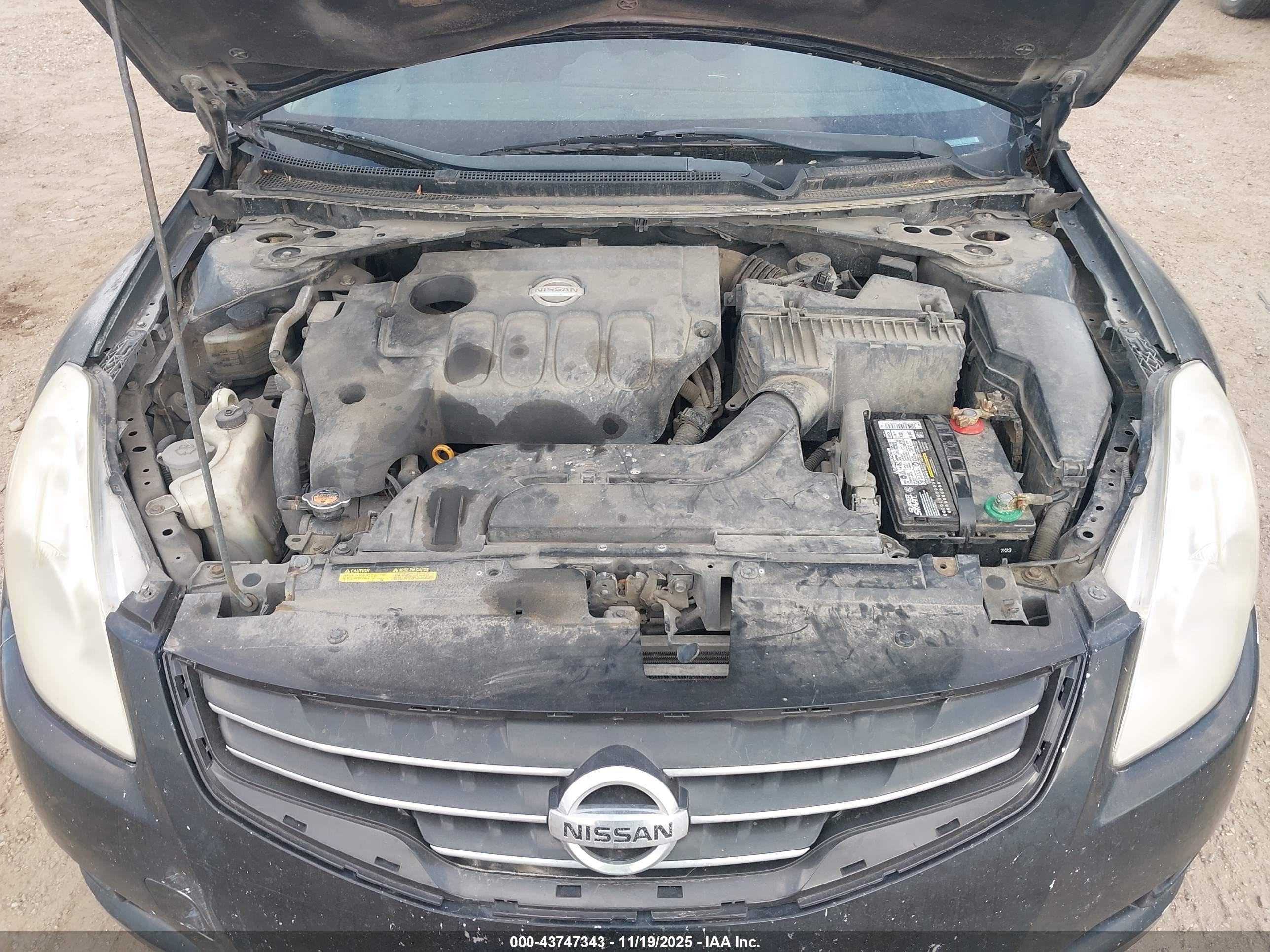 NISSAN ALTIMA image 10