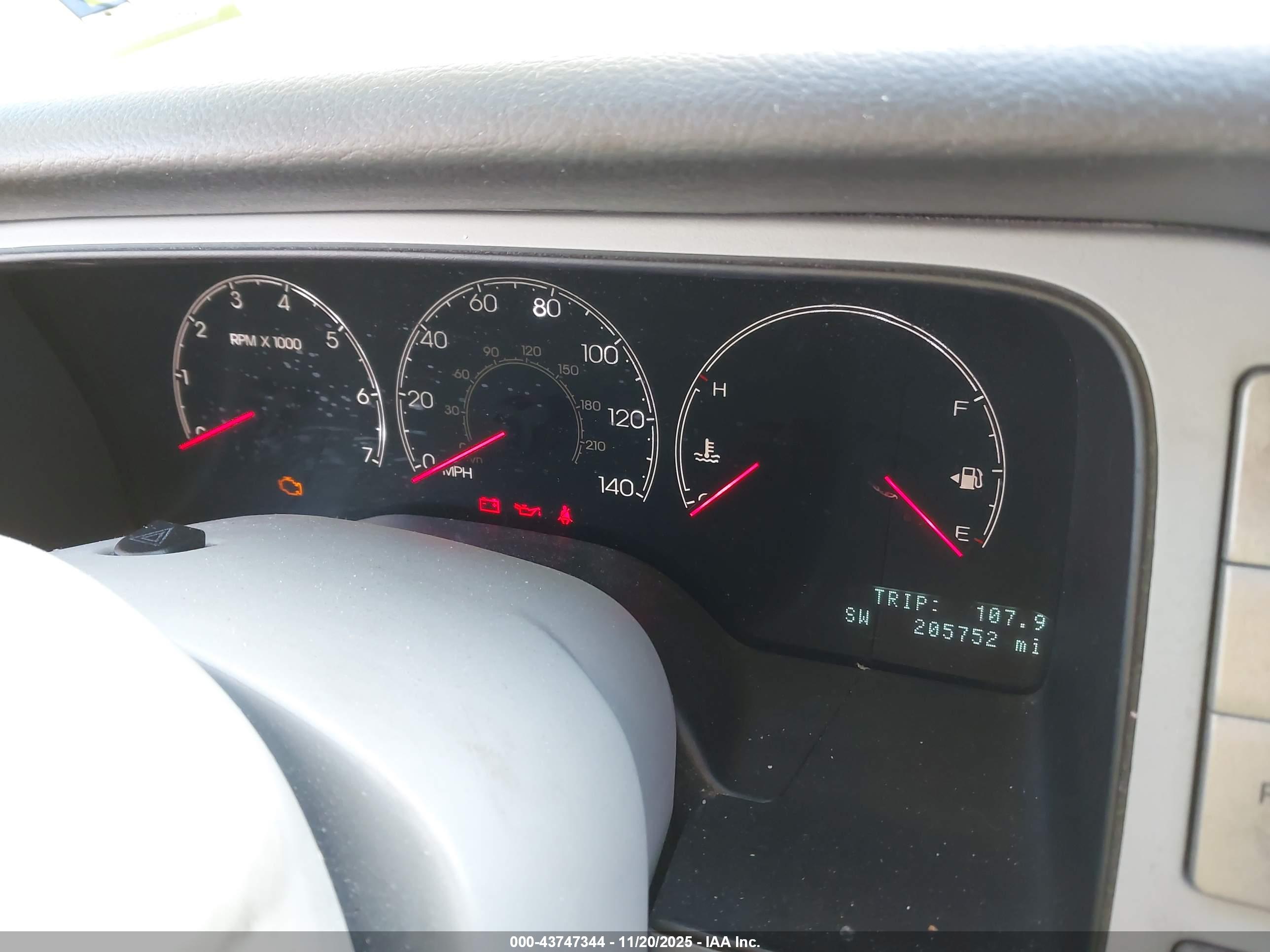 LINCOLN NAVIGATOR image 7
