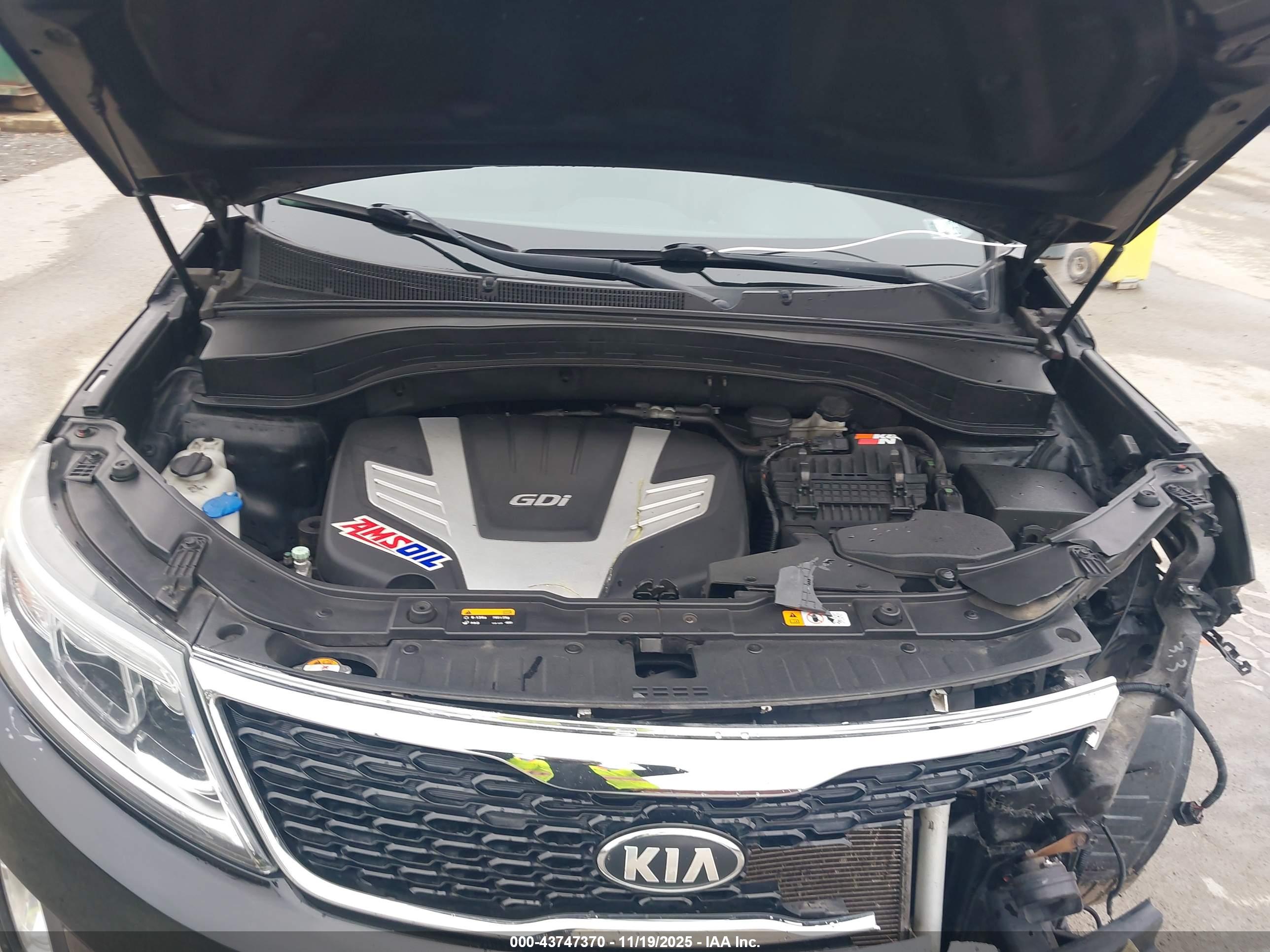 KIA SORENTO image 10