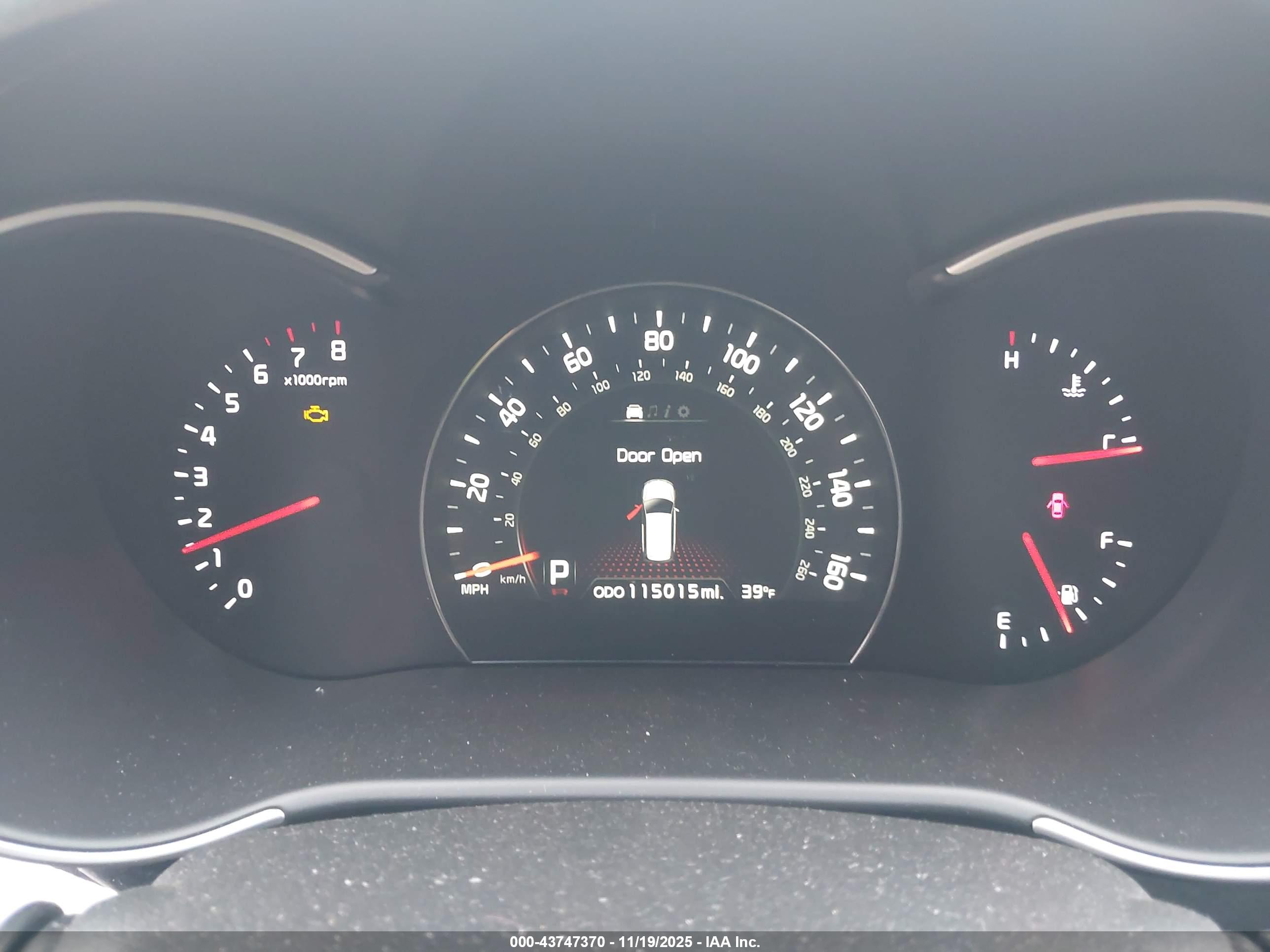 KIA SORENTO image 7