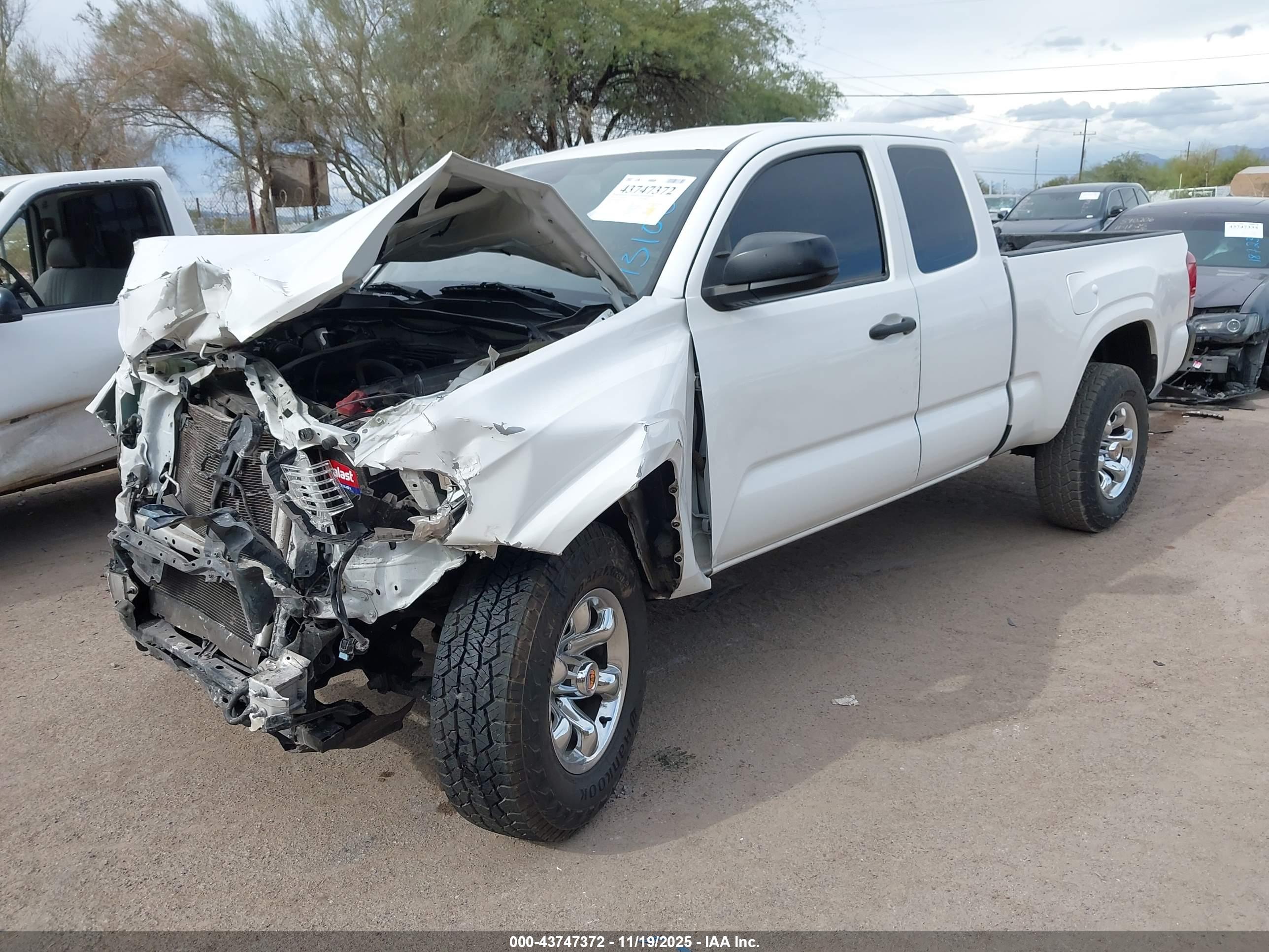 TOYOTA TACOMA image 6