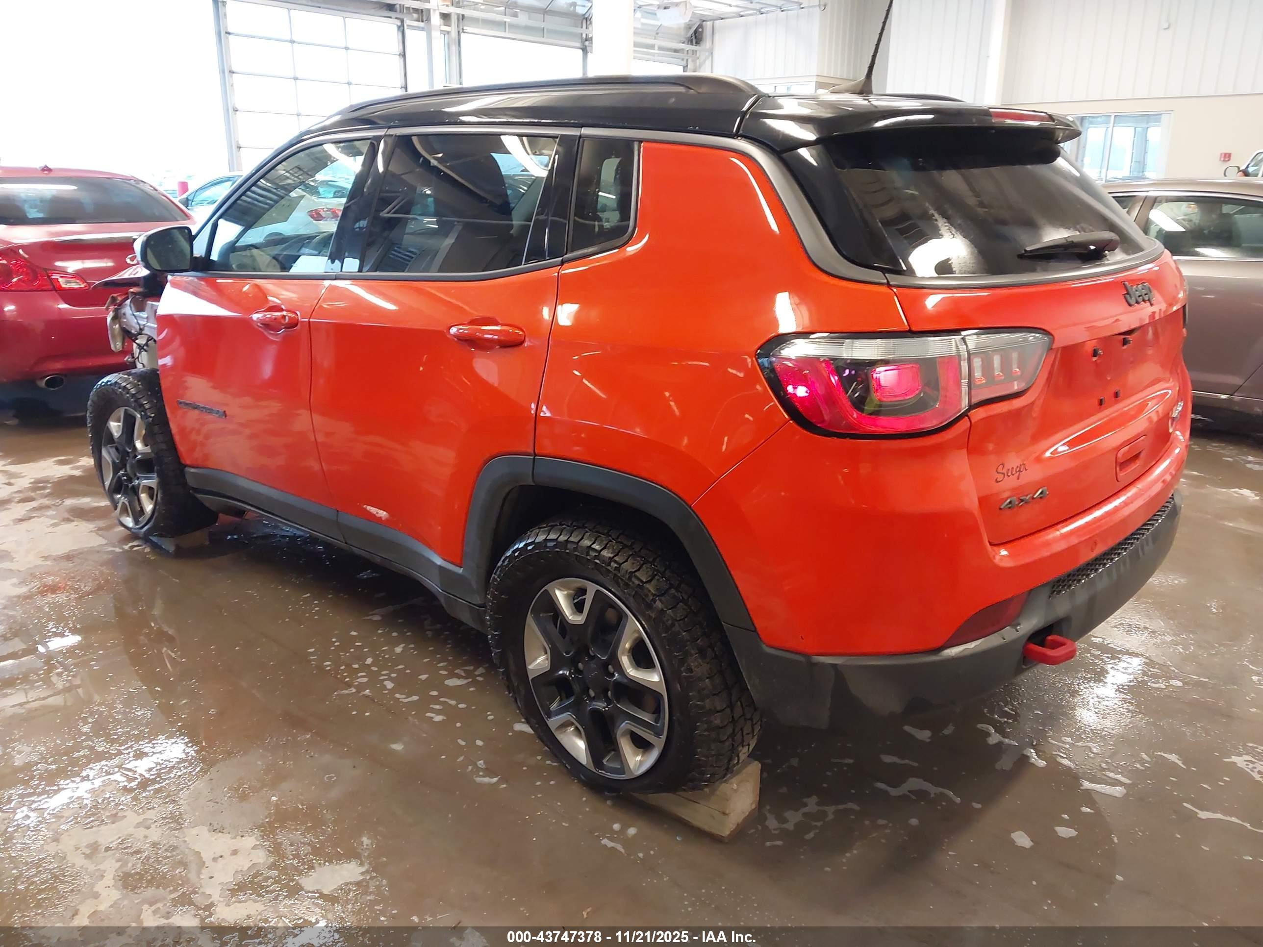 JEEP COMPASS image 3