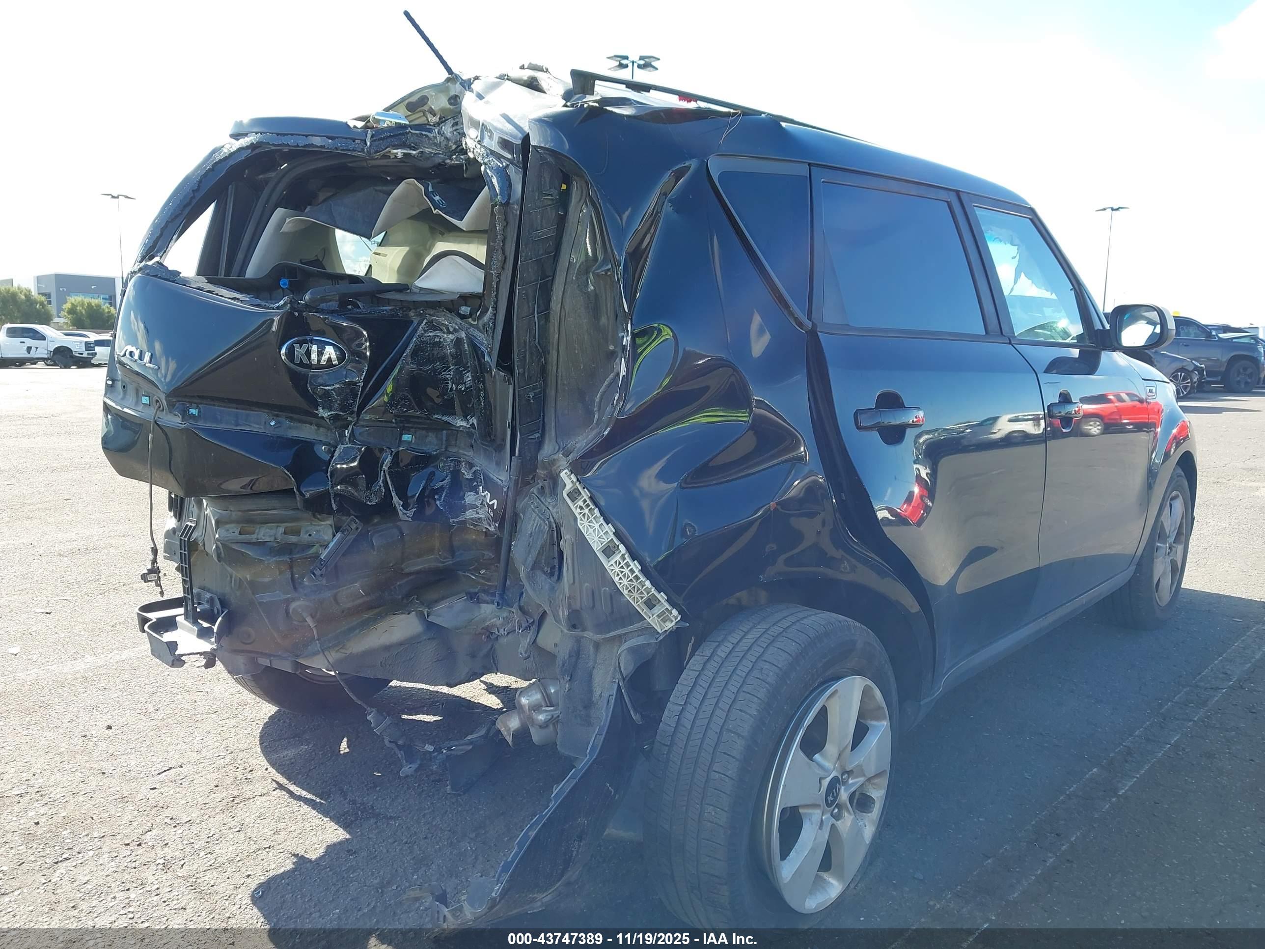 KIA SOUL image 4