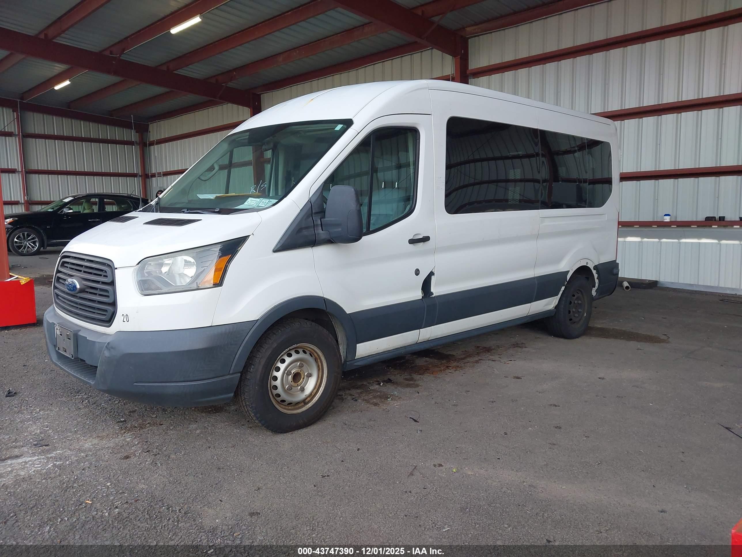 FORD TRANSIT-350 image 2
