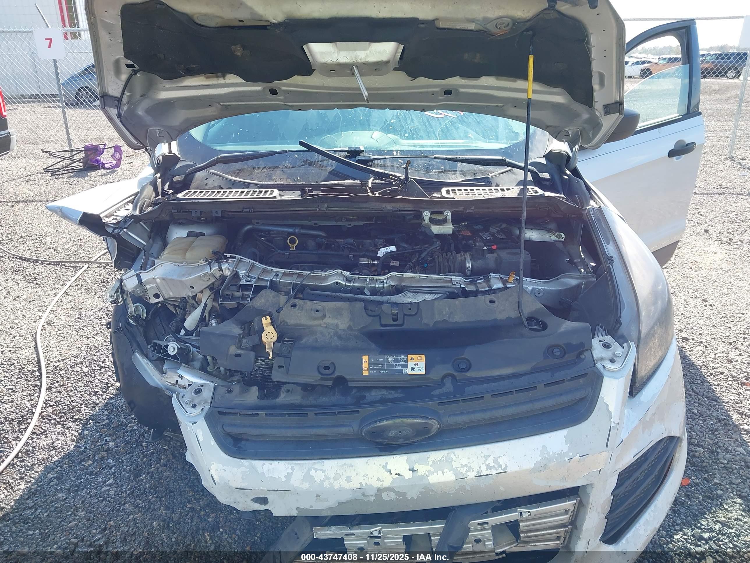 FORD ESCAPE image 10
