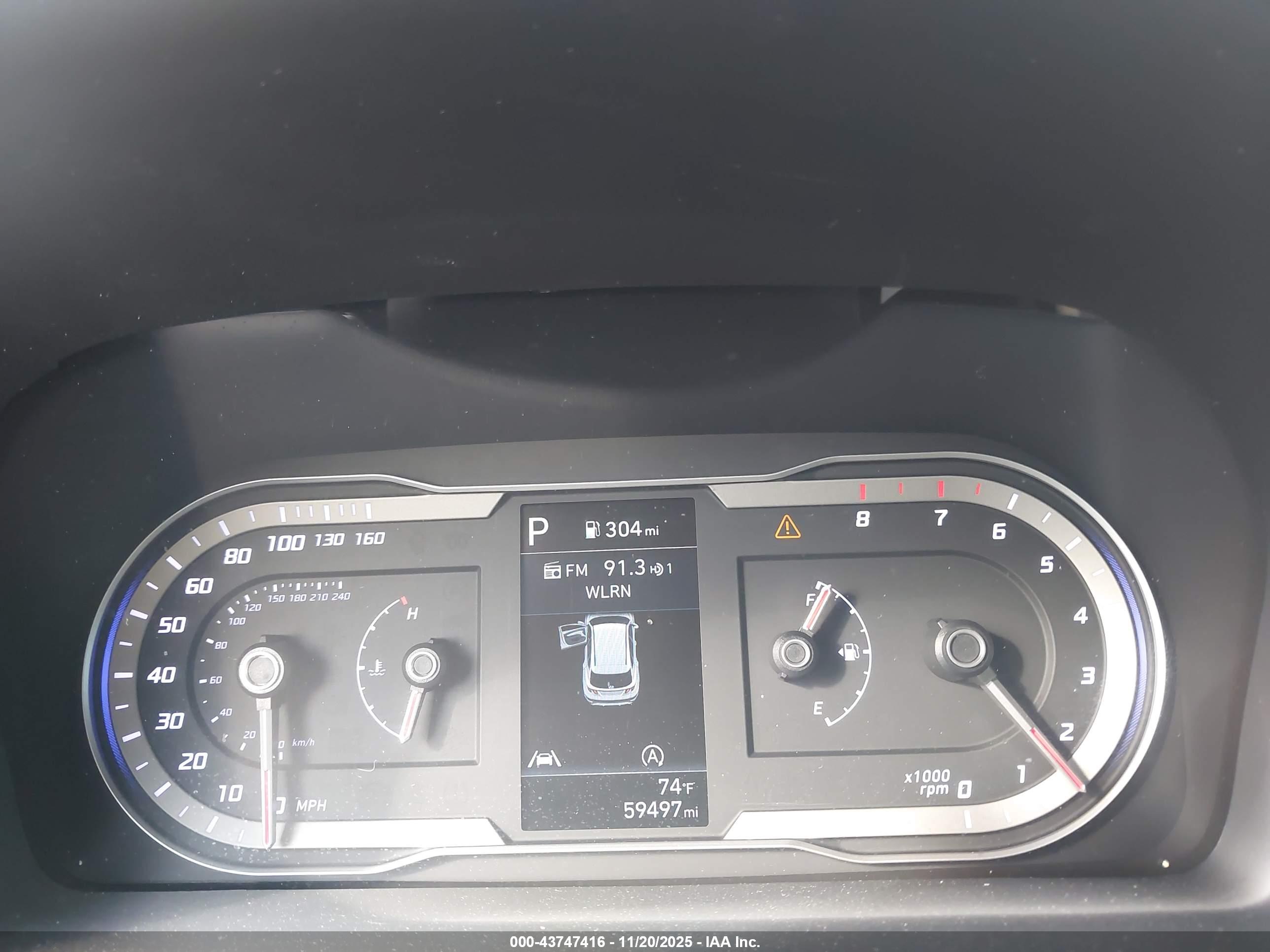 HYUNDAI TUCSON image 7