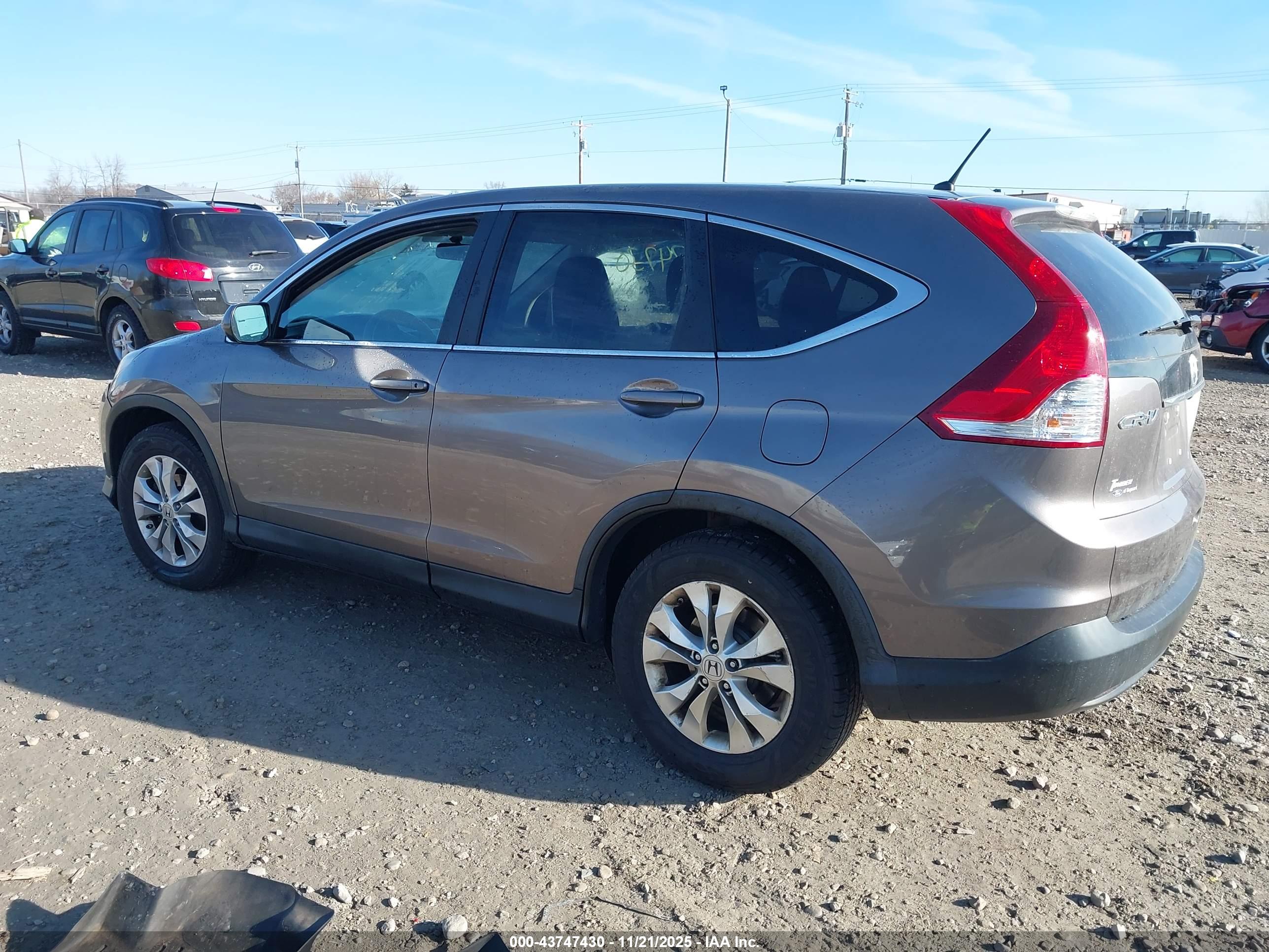 HONDA CR-V image 3