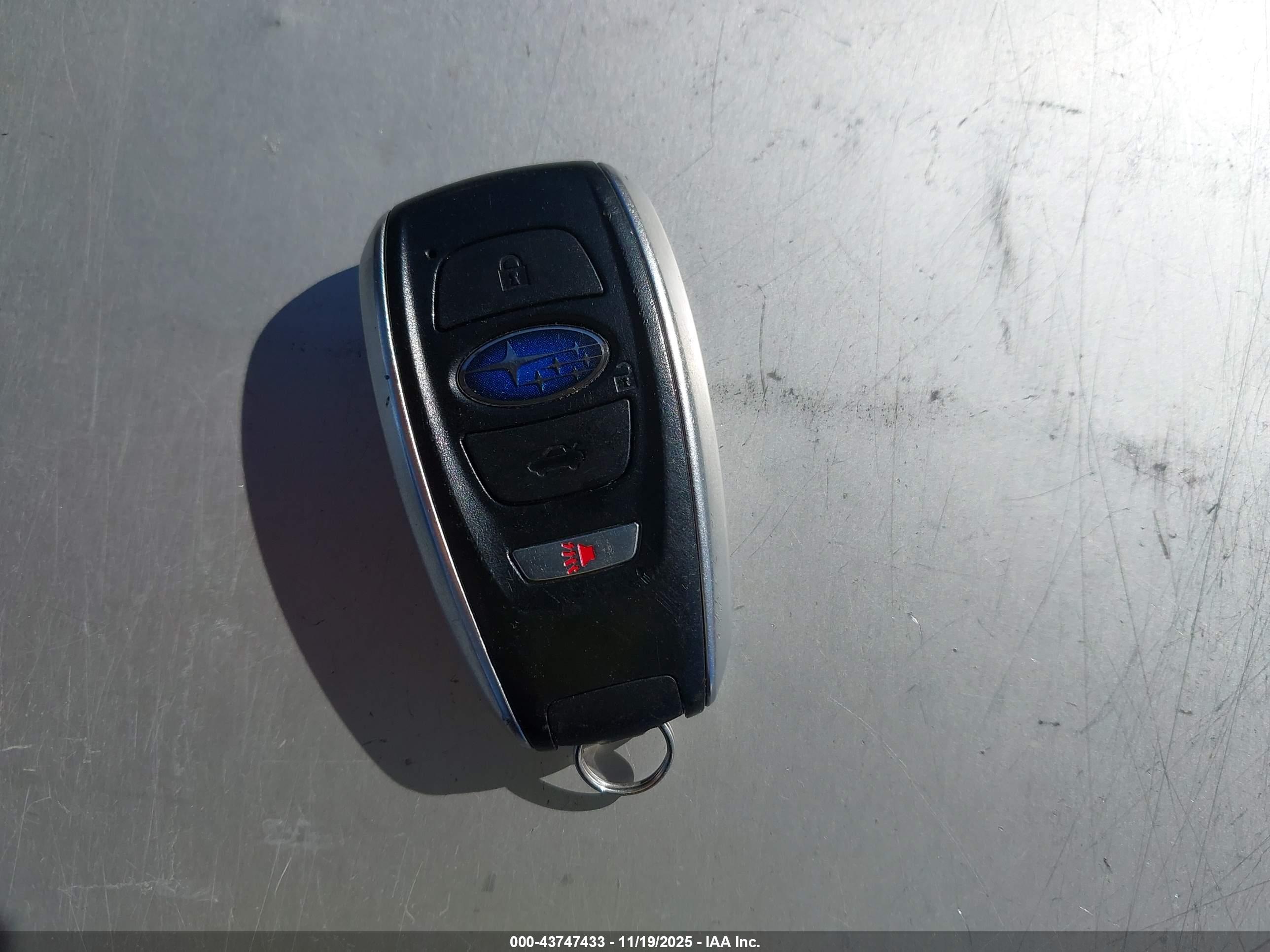 SUBARU OUTBACK image 11
