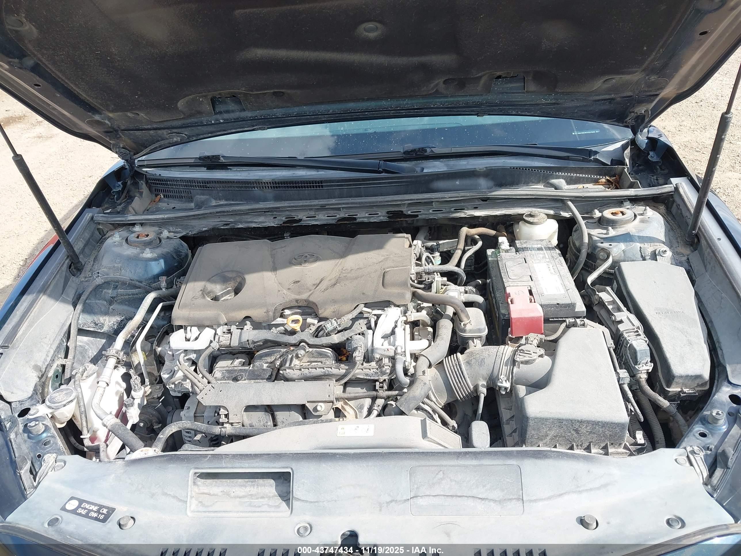 TOYOTA CAMRY image 10