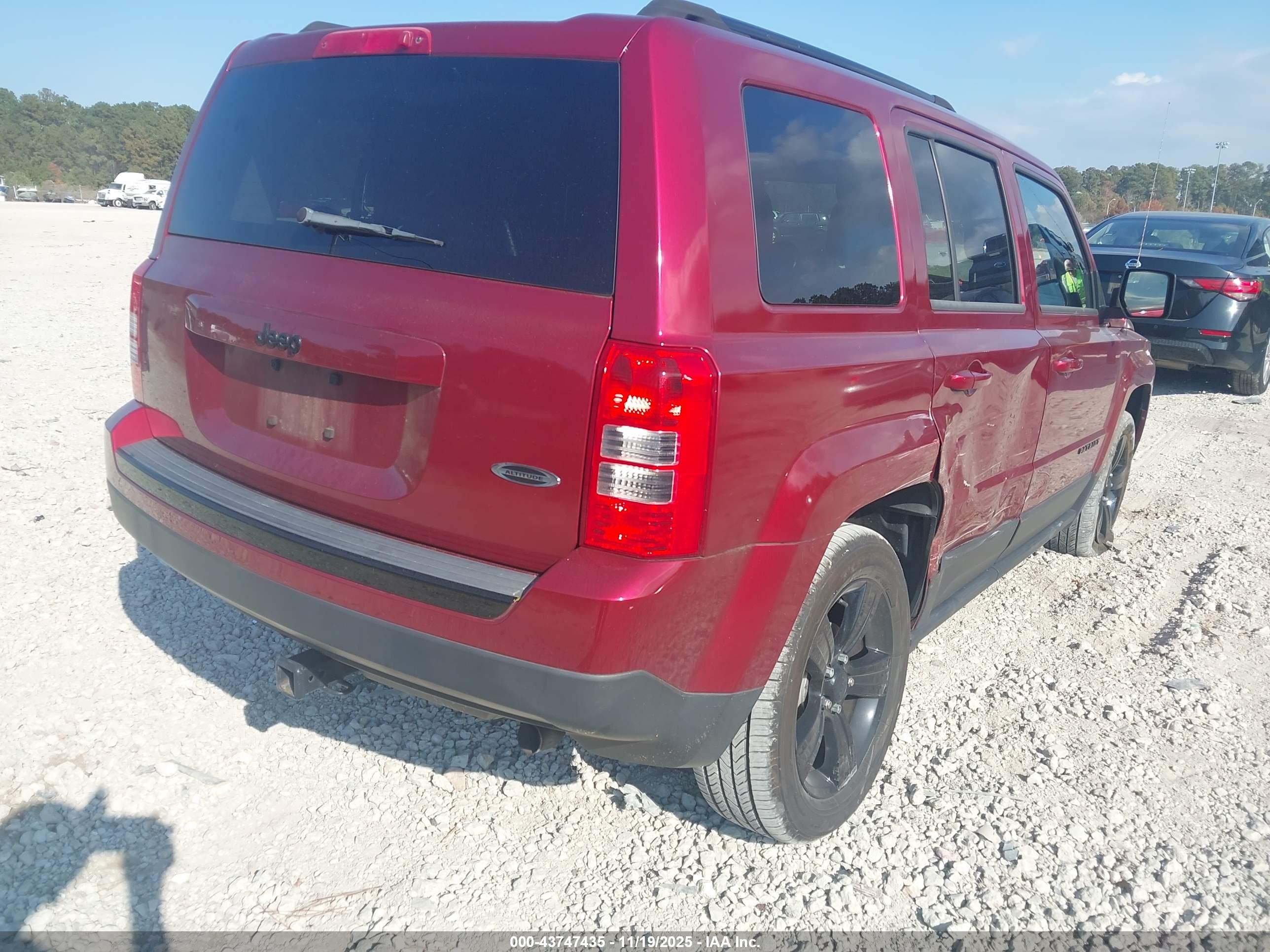 JEEP PATRIOT image 4