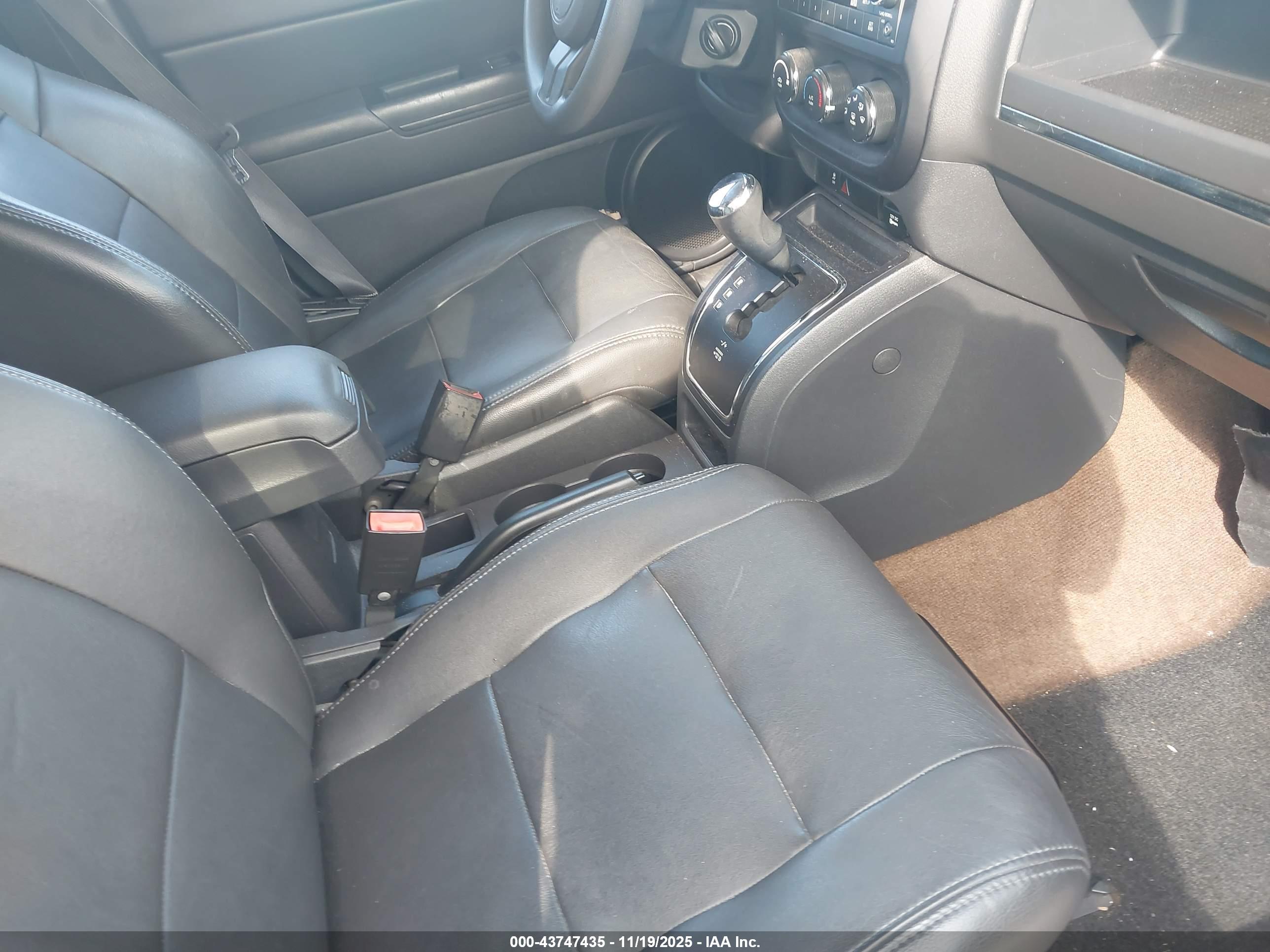 JEEP PATRIOT image 5