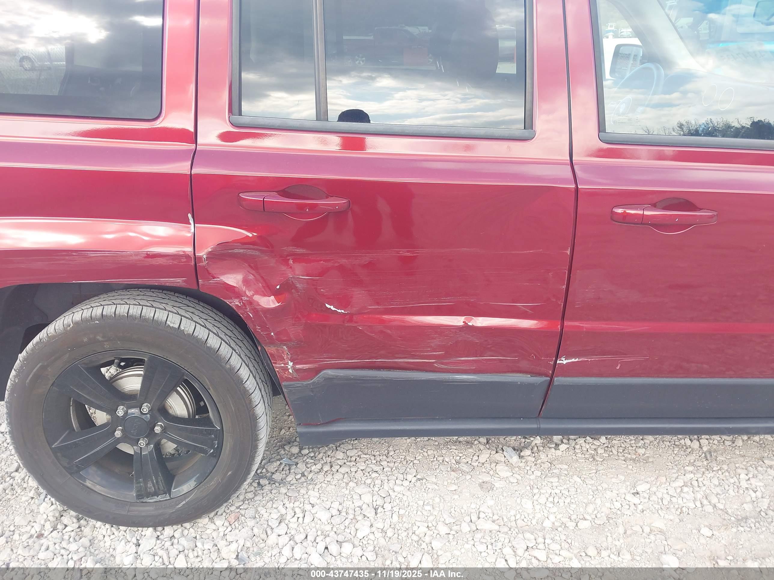 JEEP PATRIOT image 6