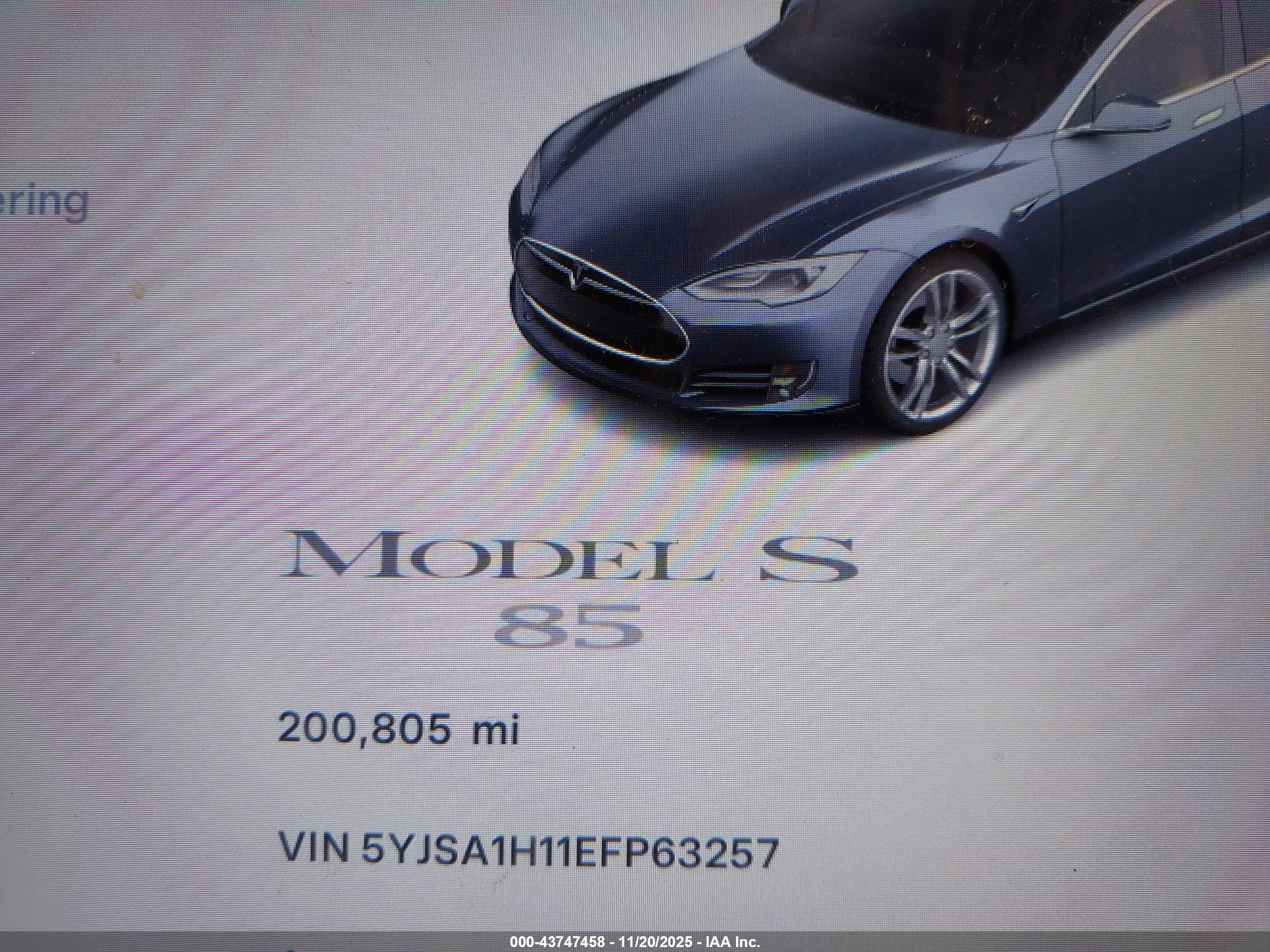 TESLA MODEL image 7