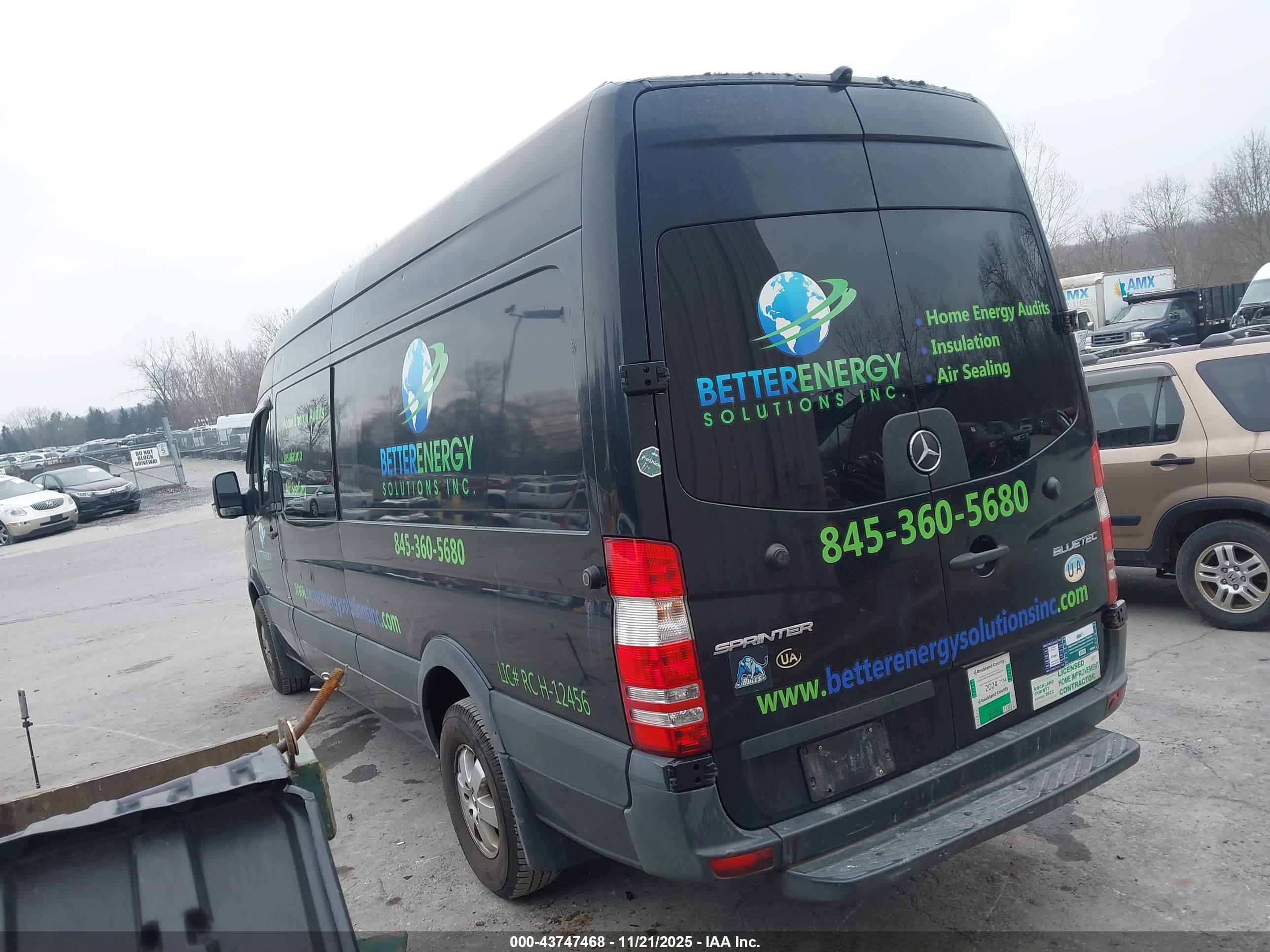 MERCEDES-BENZ SPRINTER image 3