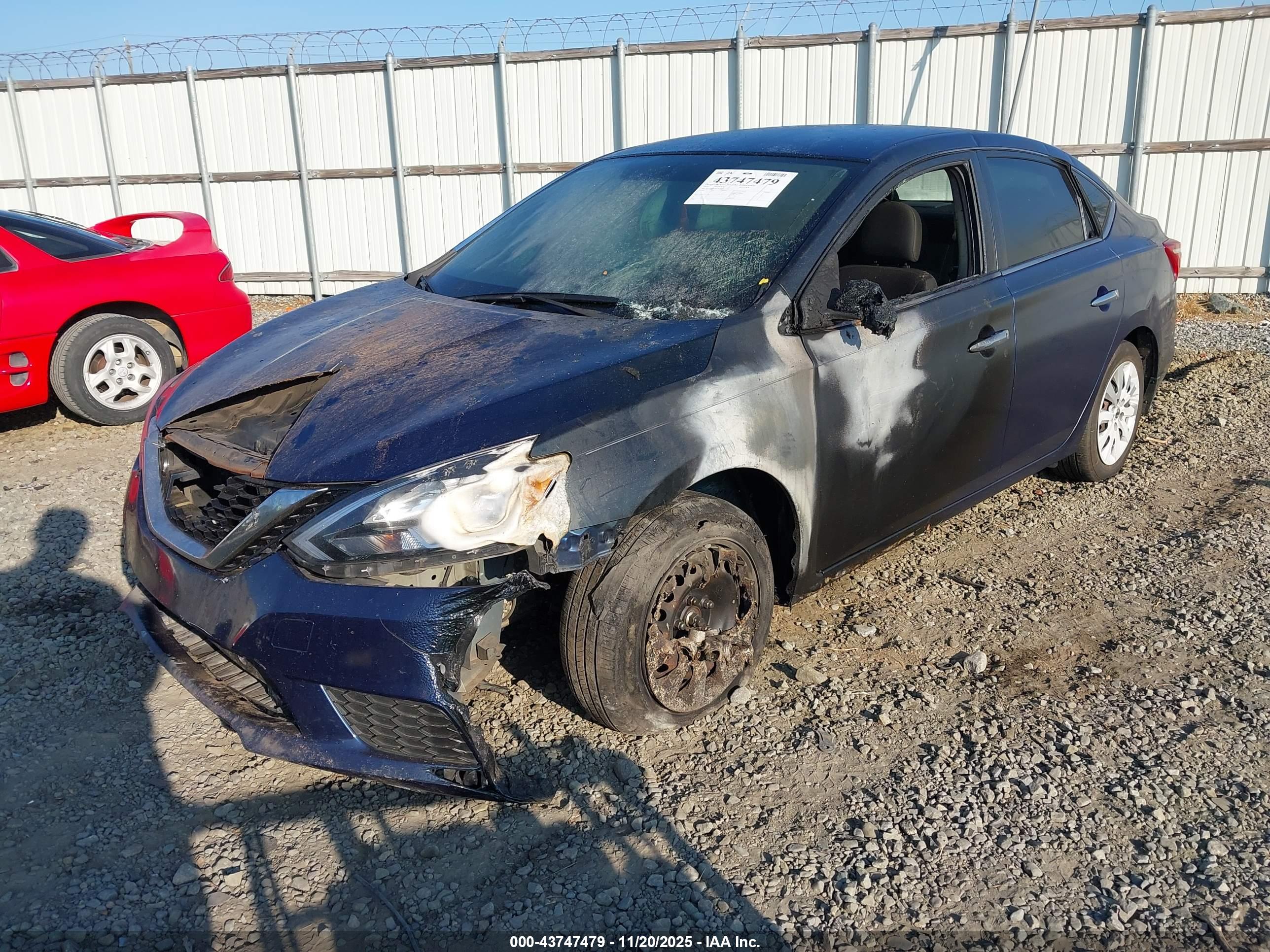 NISSAN SENTRA image 2