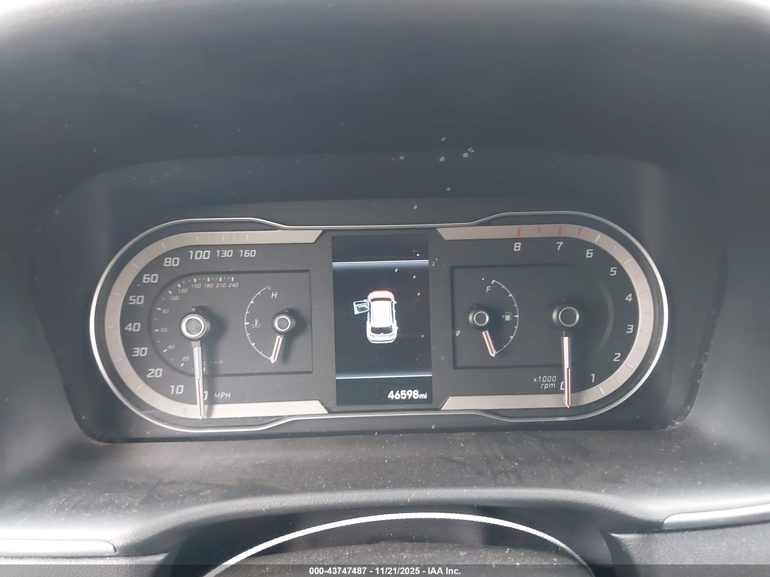 HYUNDAI TUCSON image 7