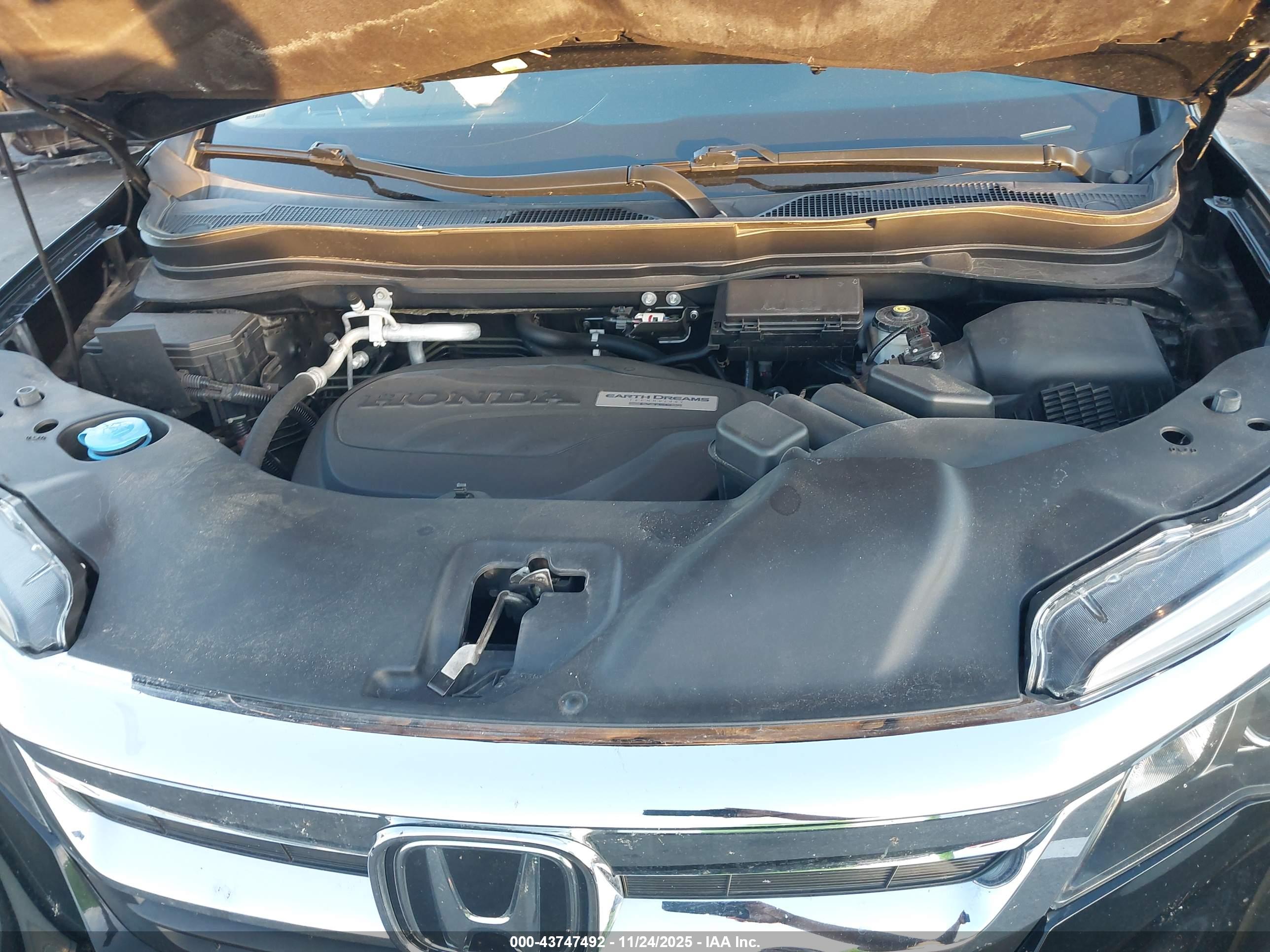 HONDA PILOT image 10