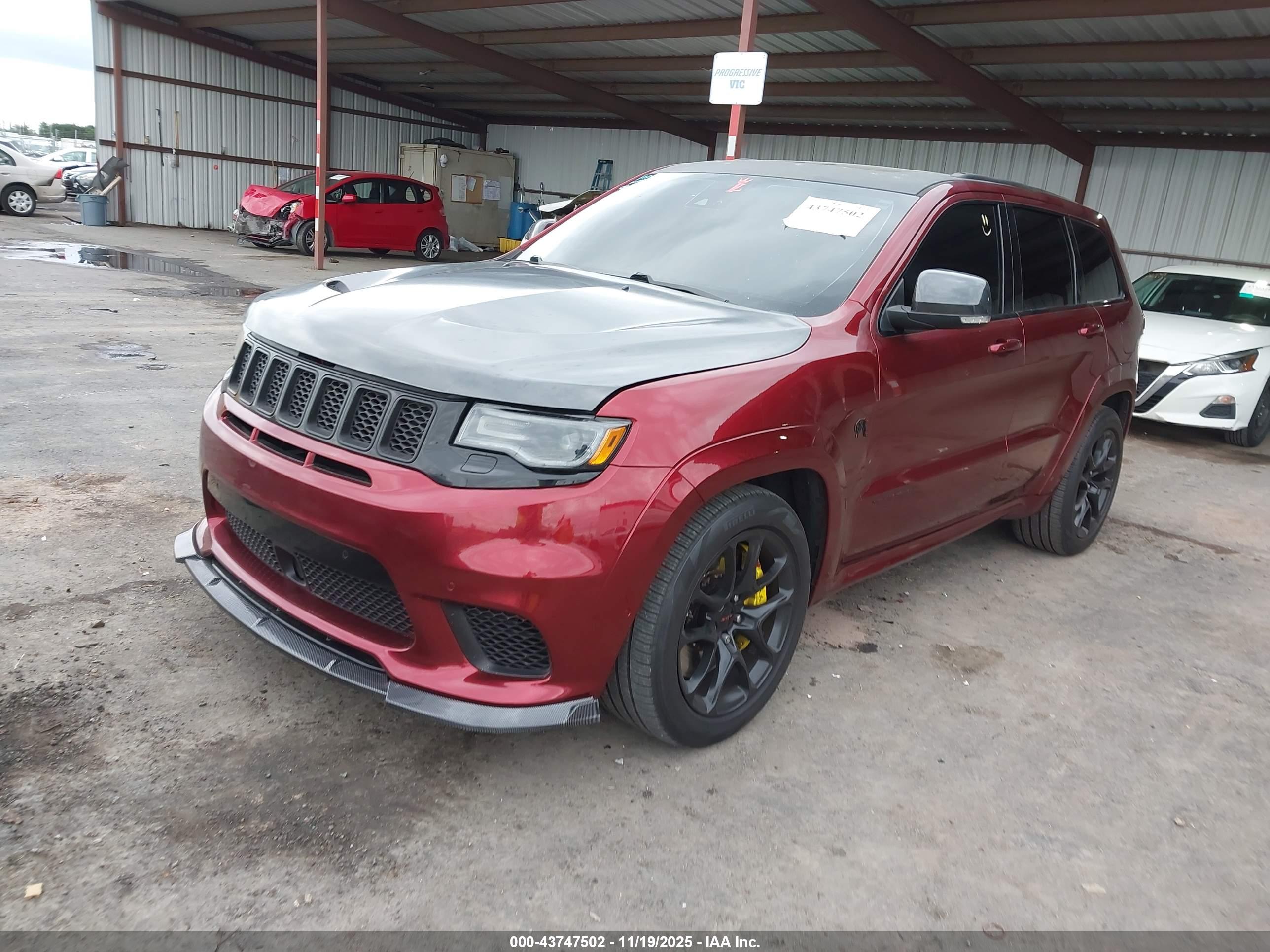 JEEP GRAND image 2