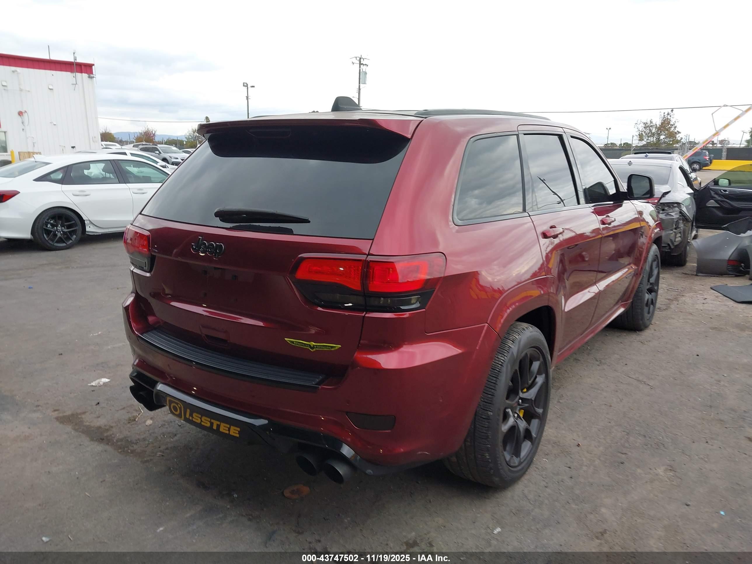 JEEP GRAND image 4