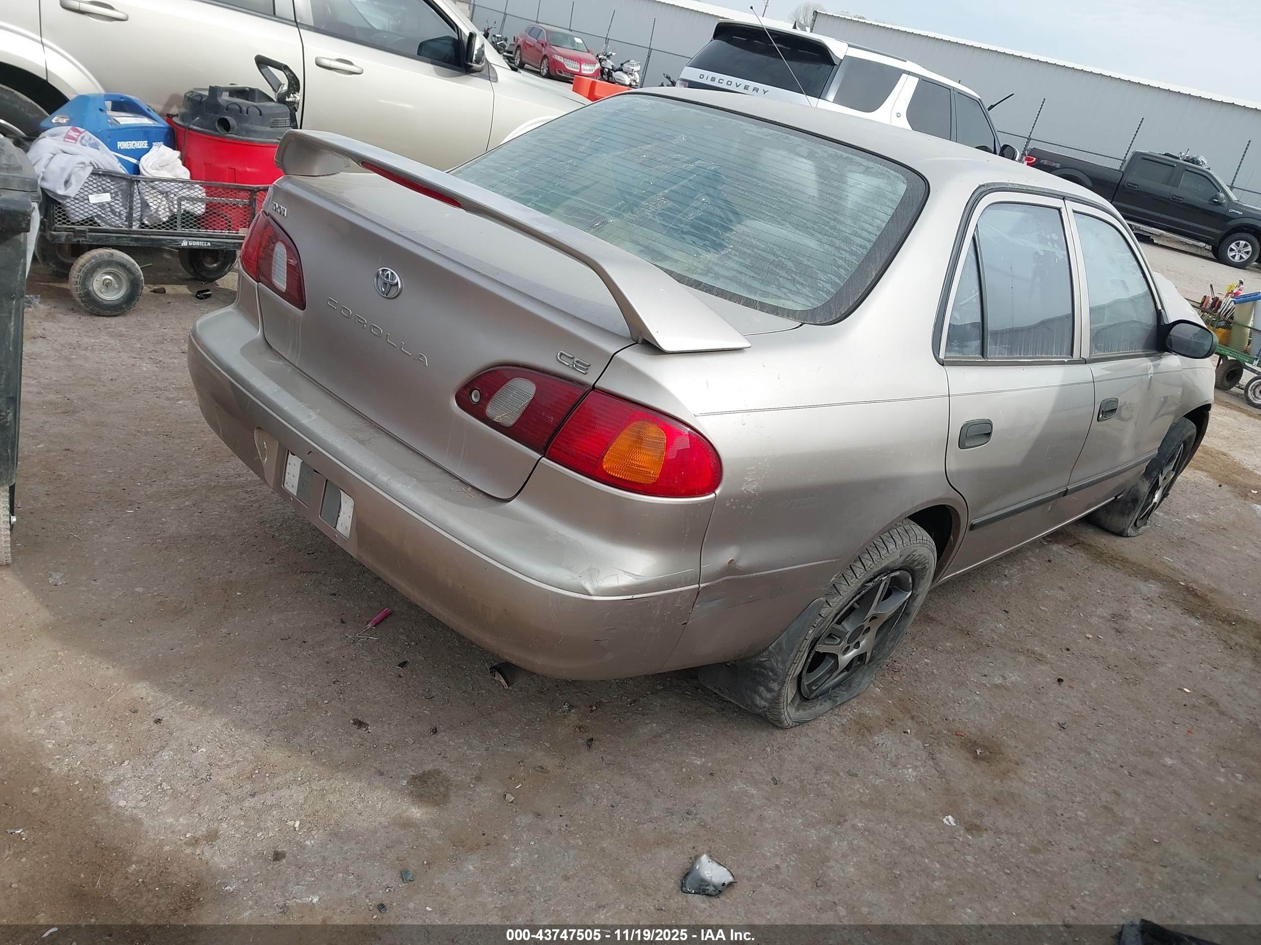 TOYOTA COROLLA image 4