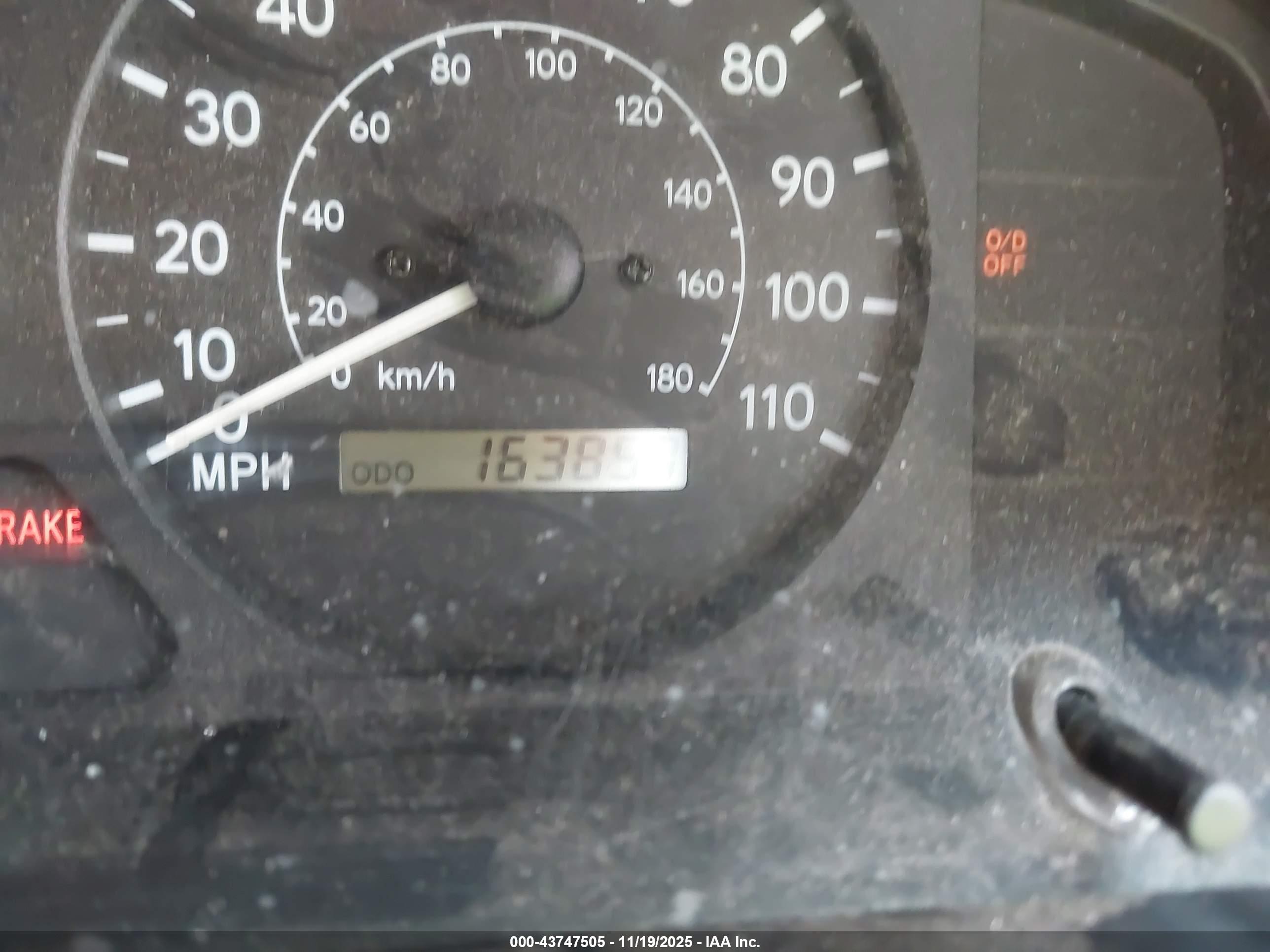 TOYOTA COROLLA image 7