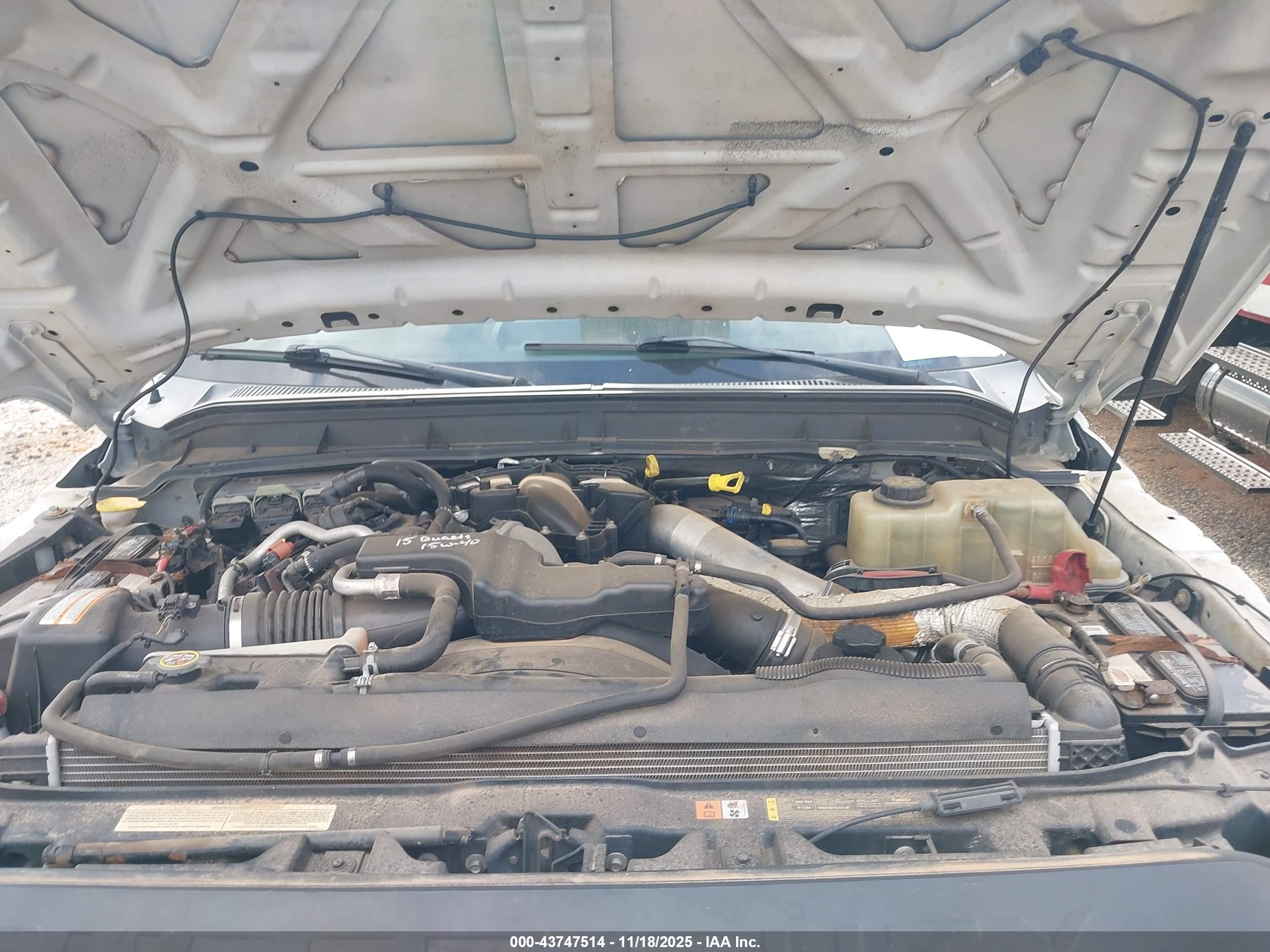 FORD F-550 image 10