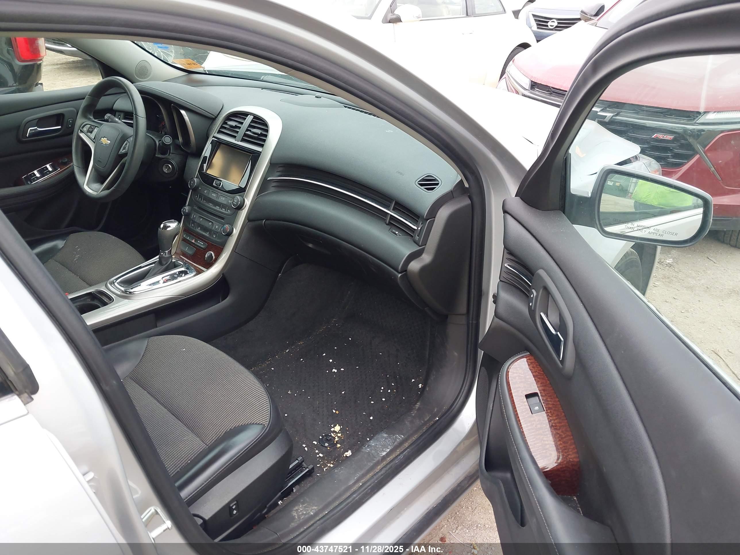 CHEVROLET MALIBU image 5