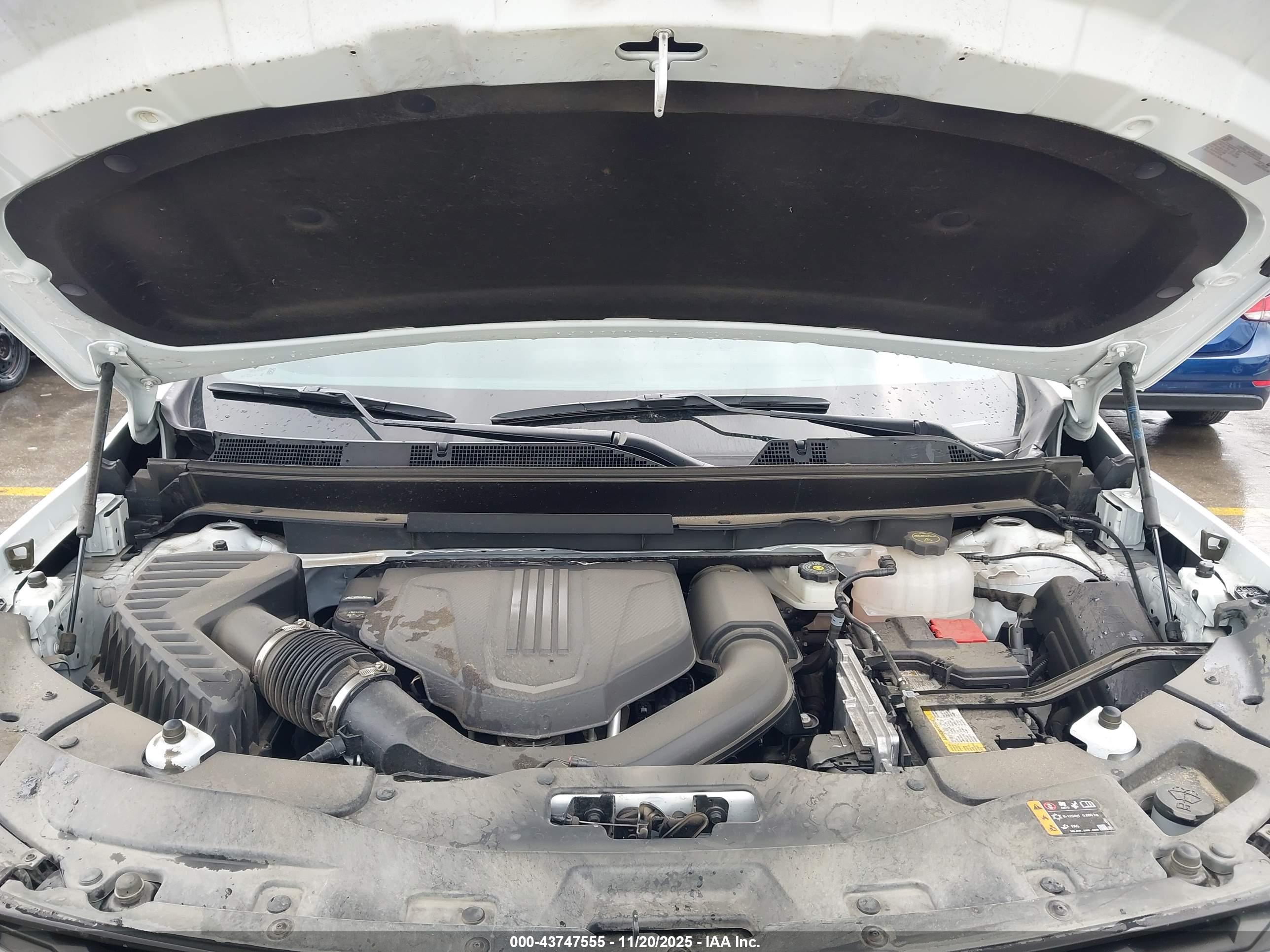 CHEVROLET TRAVERSE image 10