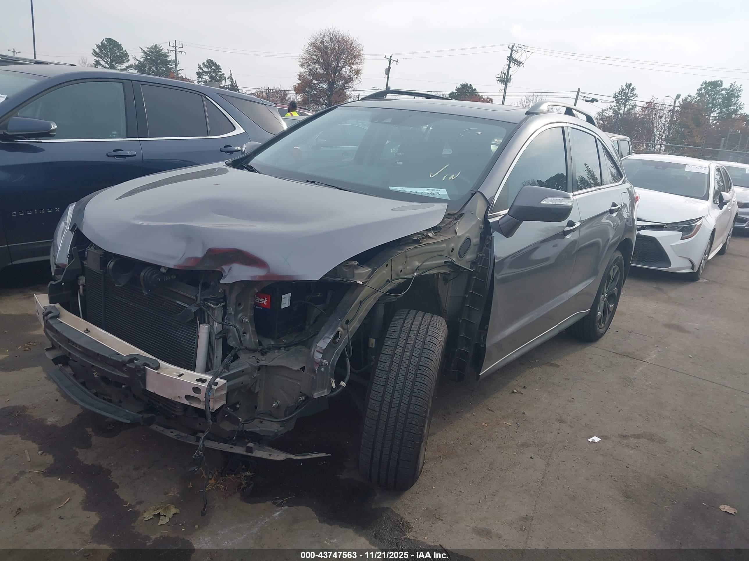 ACURA RDX image 2