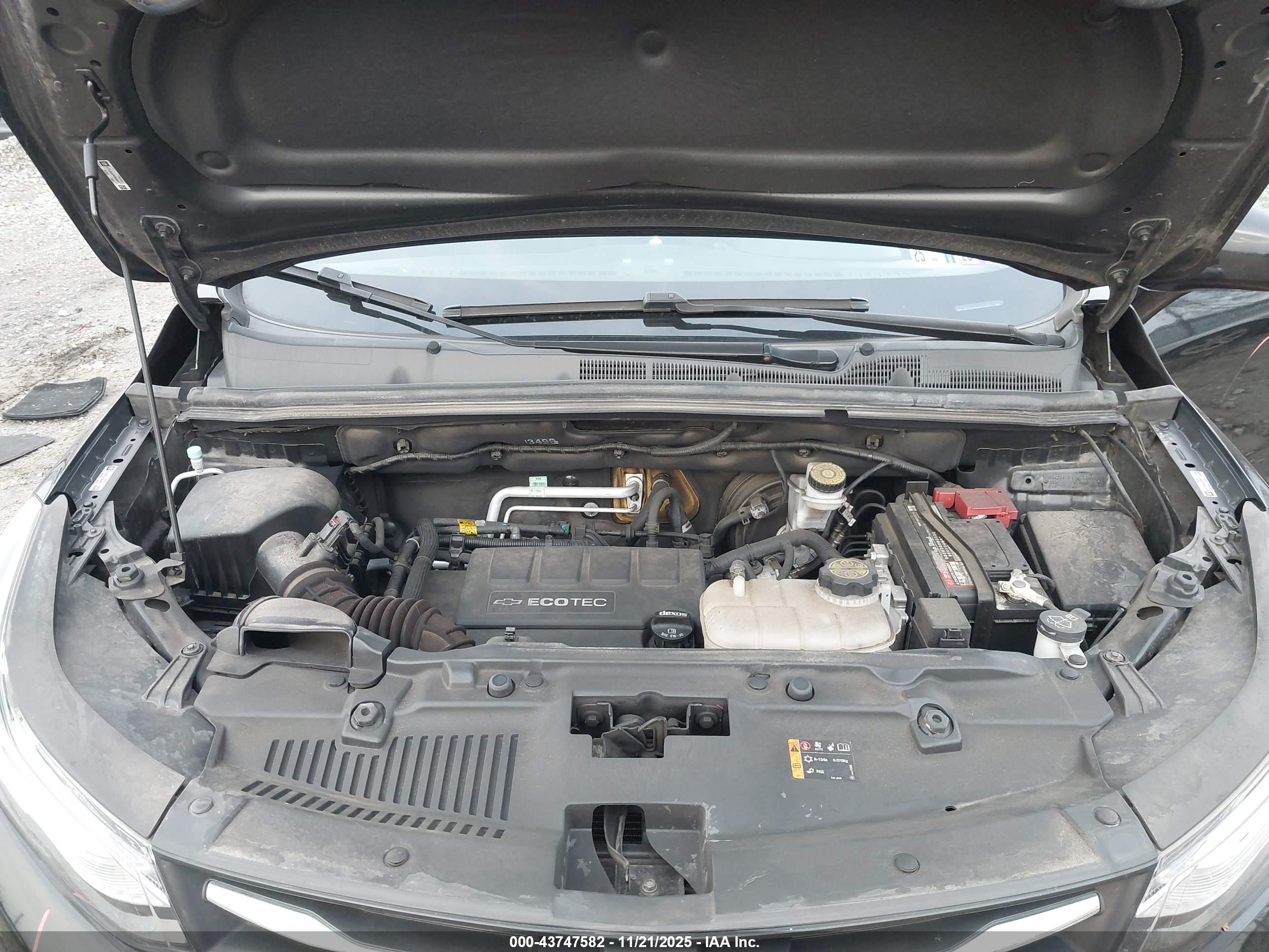 CHEVROLET TRAX image 10