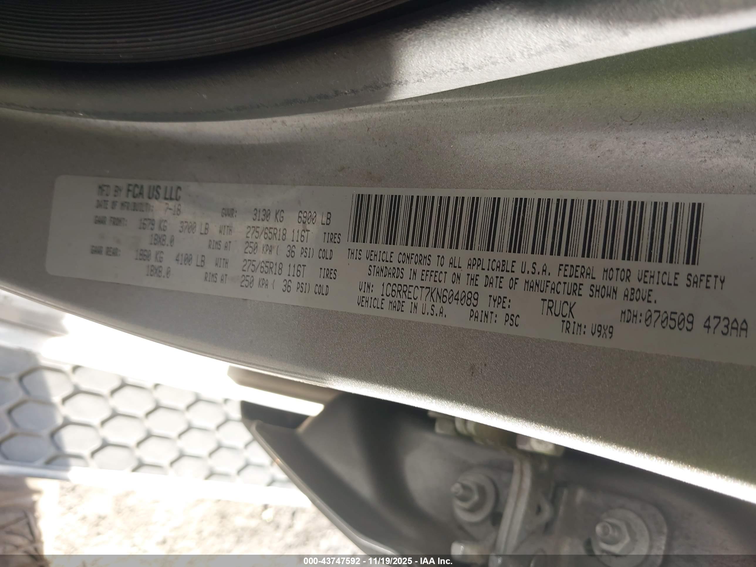 RAM 1500 image 9