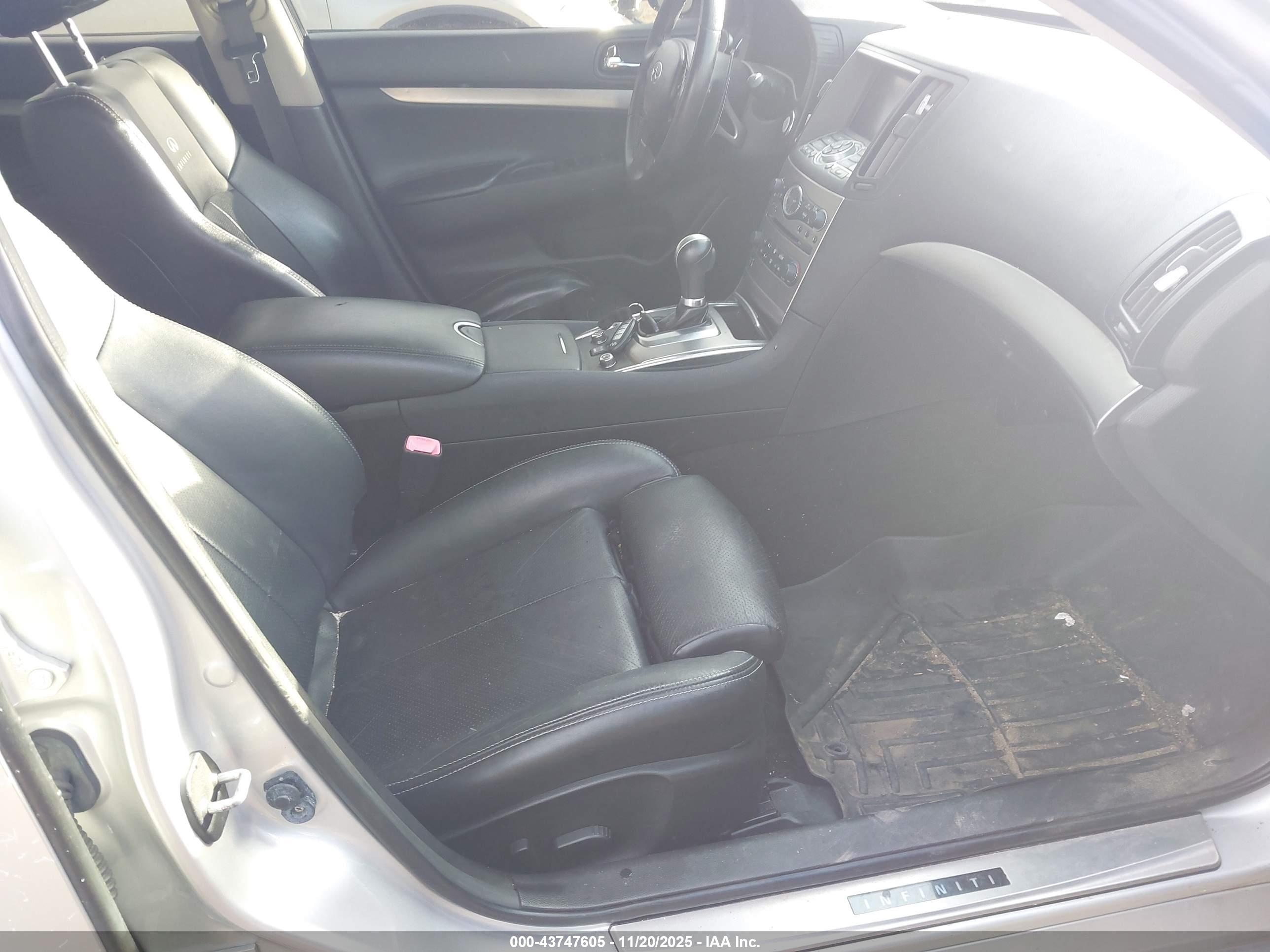 INFINITI G37X image 5