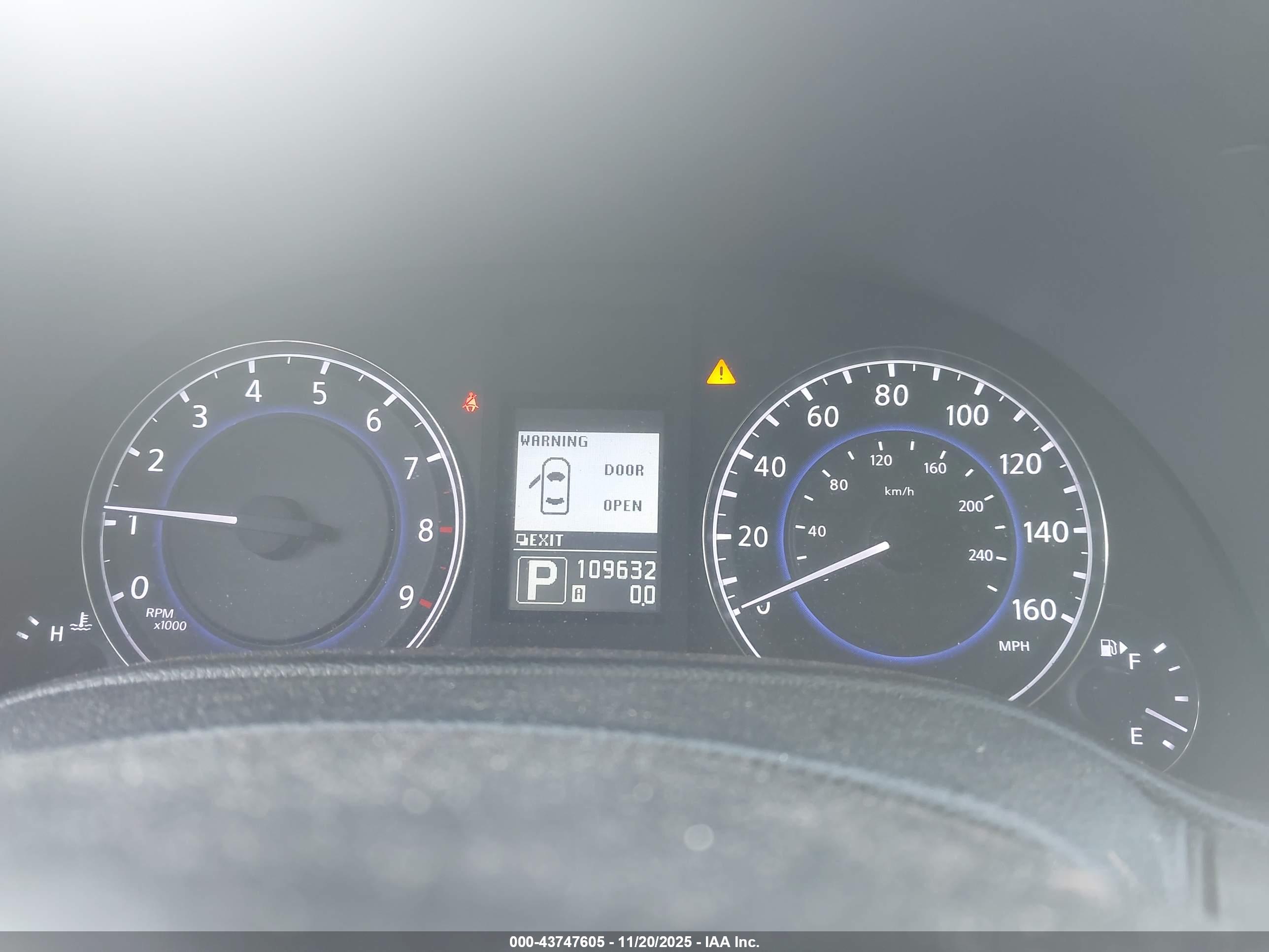 INFINITI G37X image 7