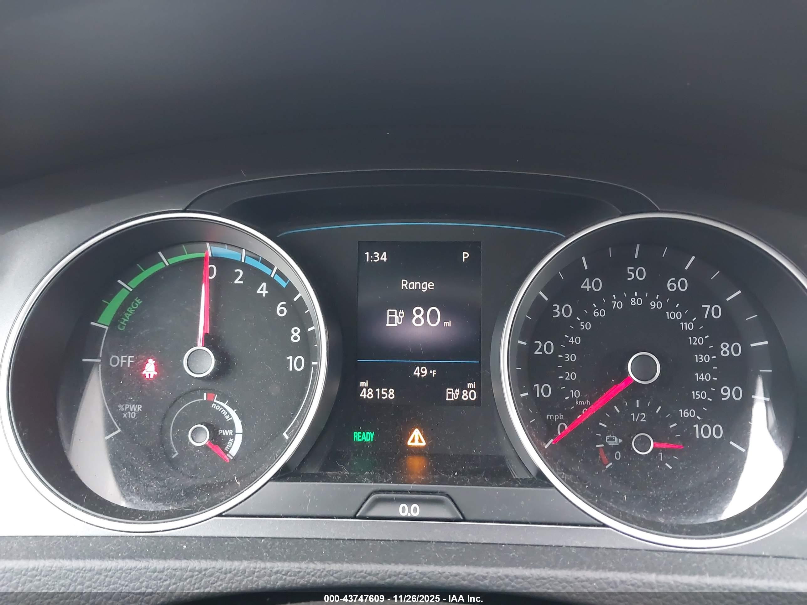 VOLKSWAGEN E-GOLF image 7
