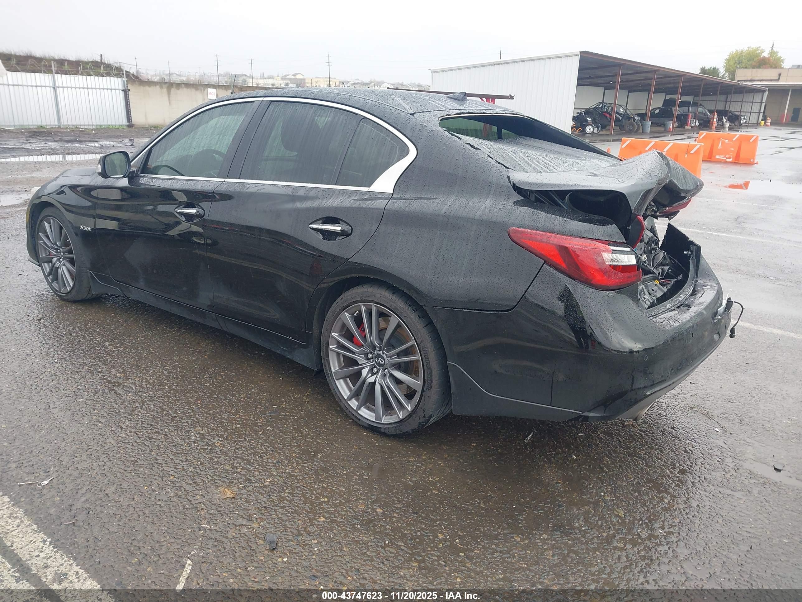 INFINITI Q50 image 3